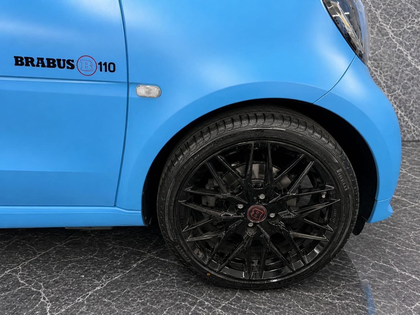 SMART fortwo Cabrio Brabus Edition twinmatic 110 HP-image-16