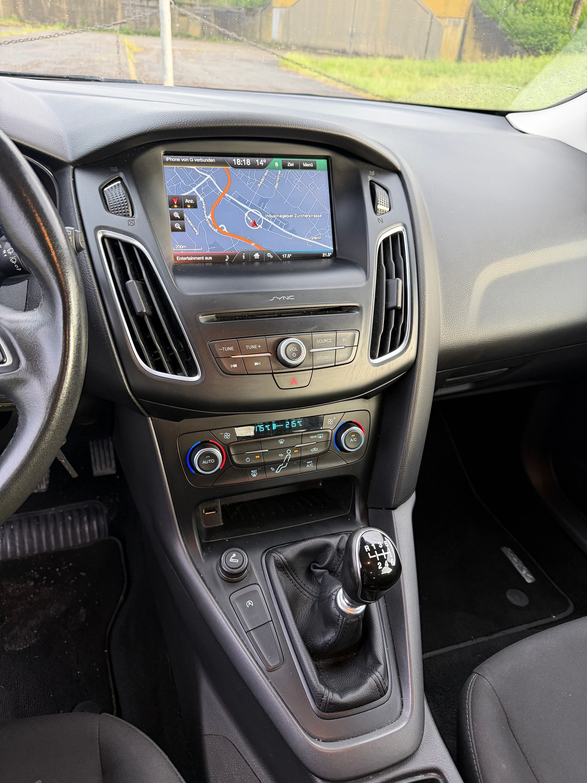 FORD Focus 1.0 SCTi Trend-image-11