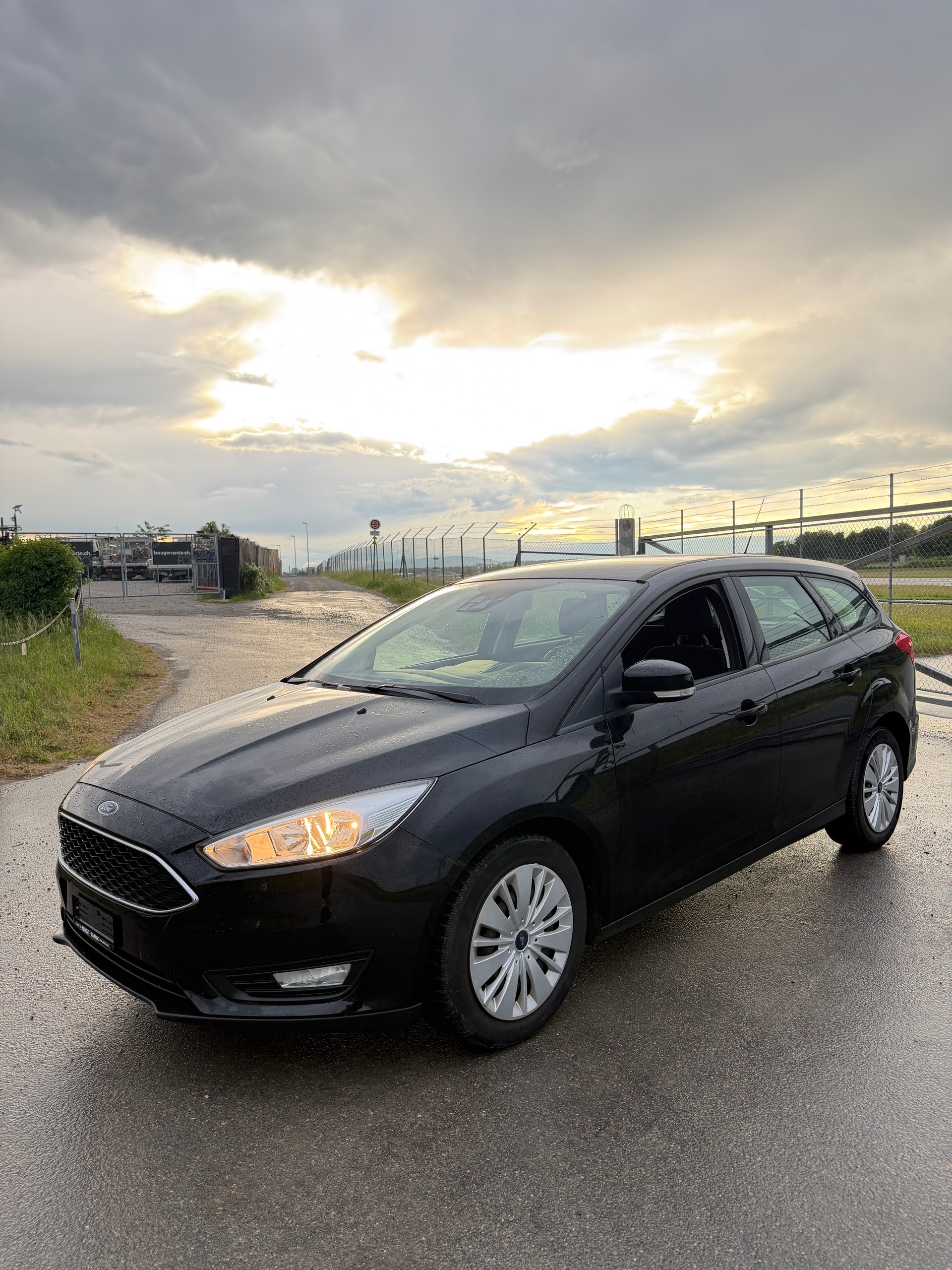 FORD Focus 1.0 SCTi Trend-image-2
