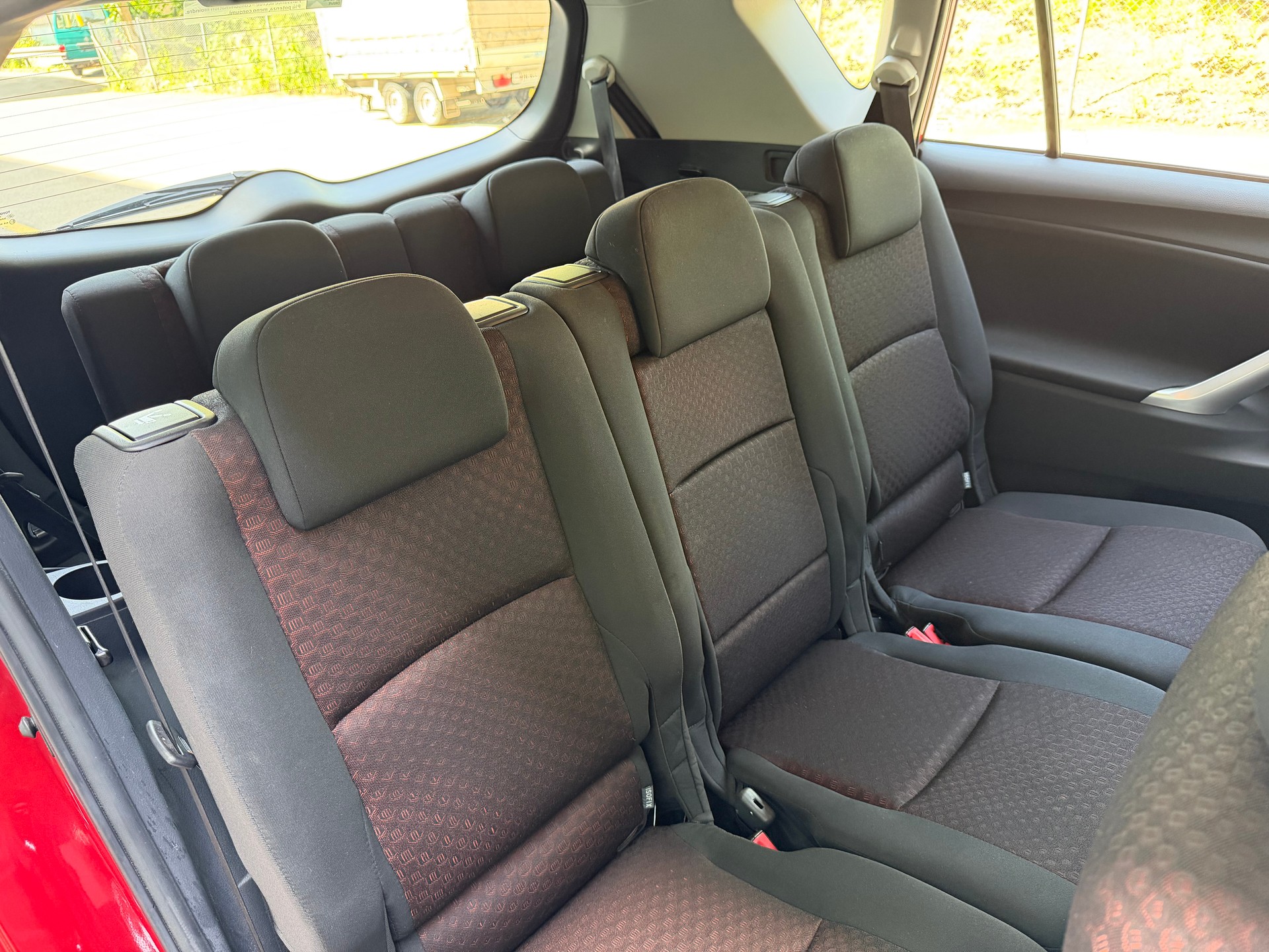 TOYOTA Verso 1.8 Linea Sol Multidrive-image-12