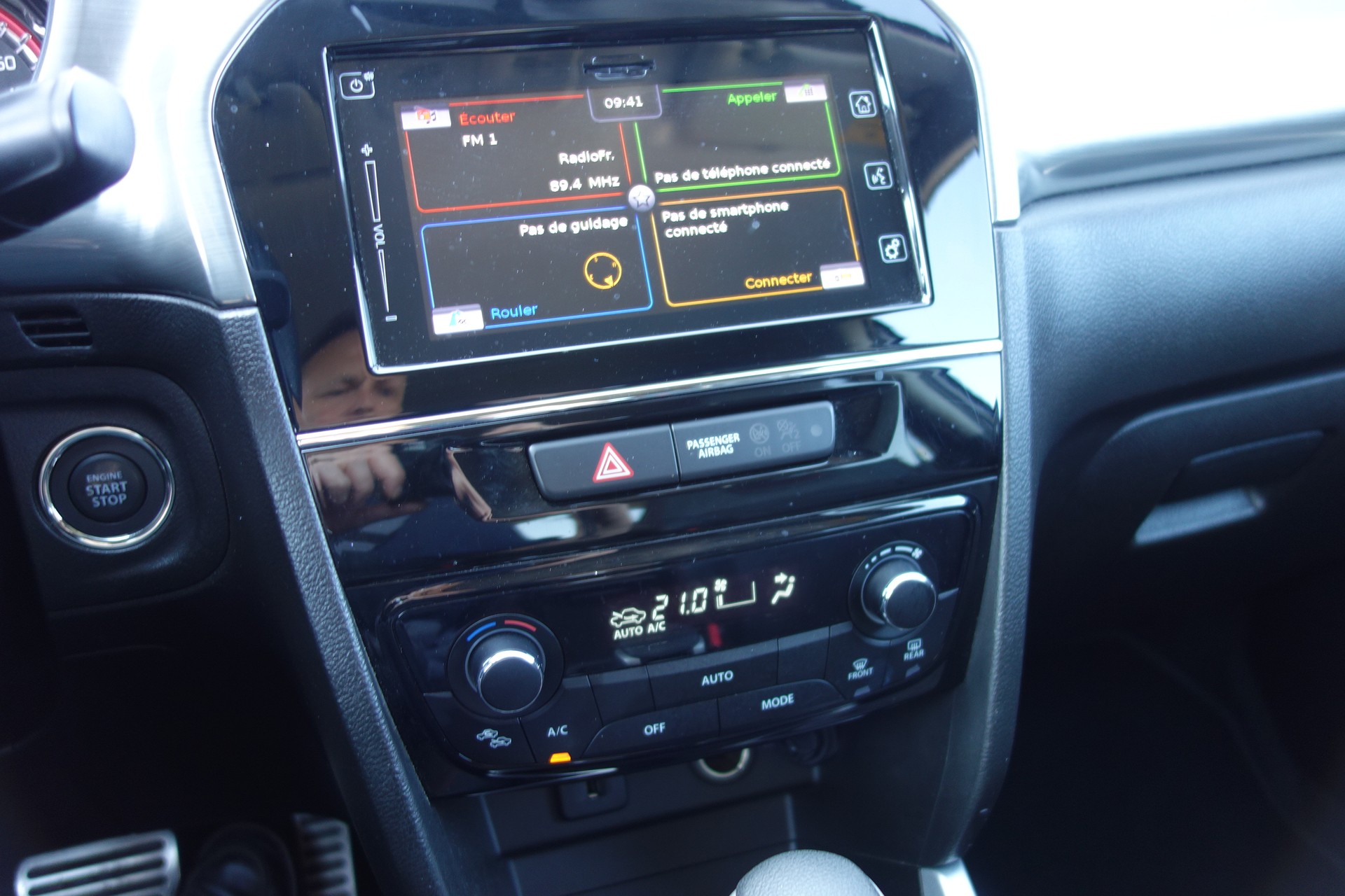 SUZUKI Vitara 1.4 Boosterjet Sergio Cellano Top Autom.-image-7