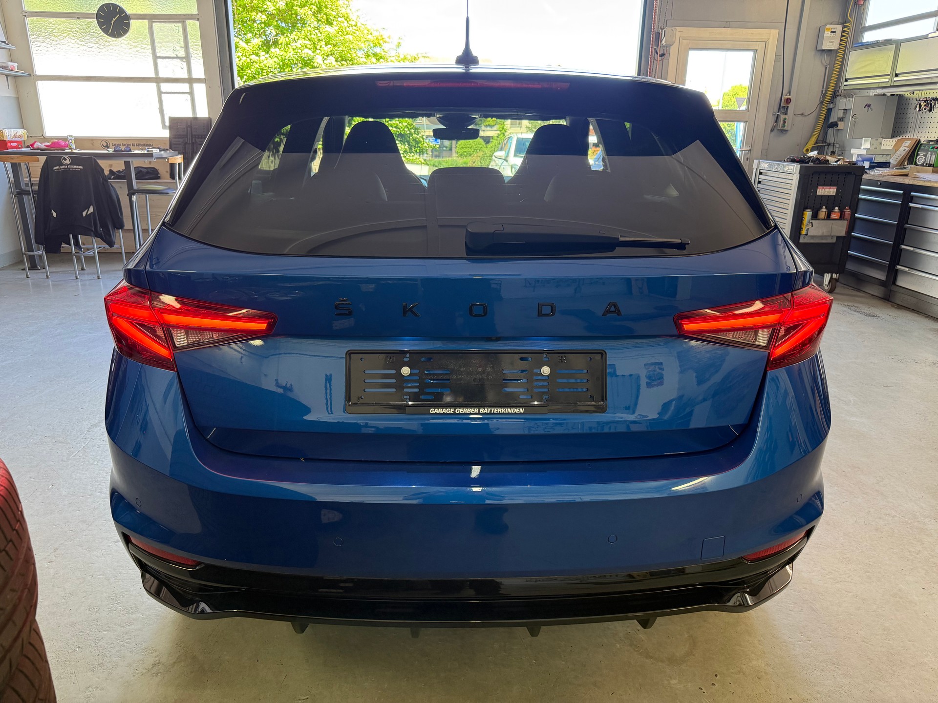 SKODA Fabia 1.0 TSI Monte Carlo DSG-image-4