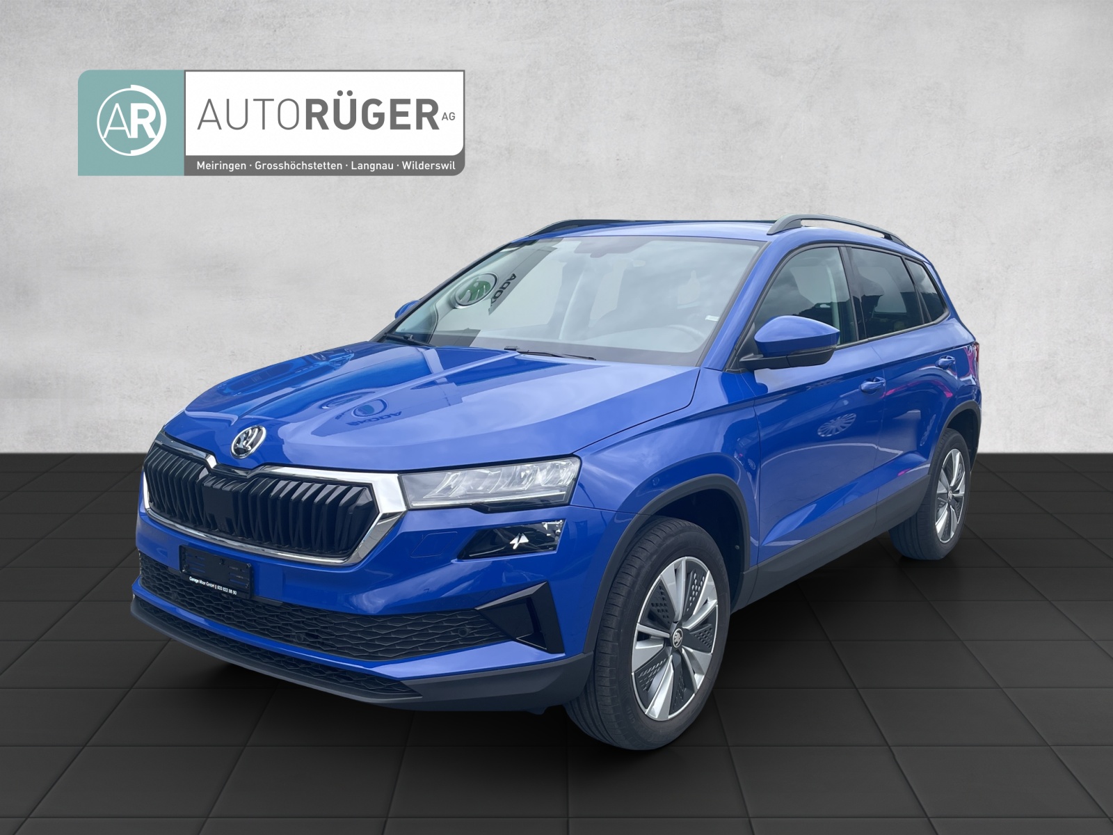 SKODA Karoq 1.5 TSI Ambition-image-0