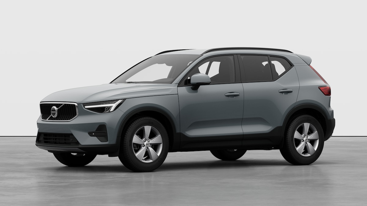 VOLVO XC40 2.0 B3 MH Essential-image-0