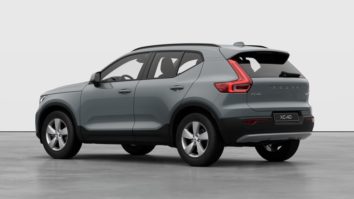 VOLVO XC40 2.0 B3 MH Essential-image-1