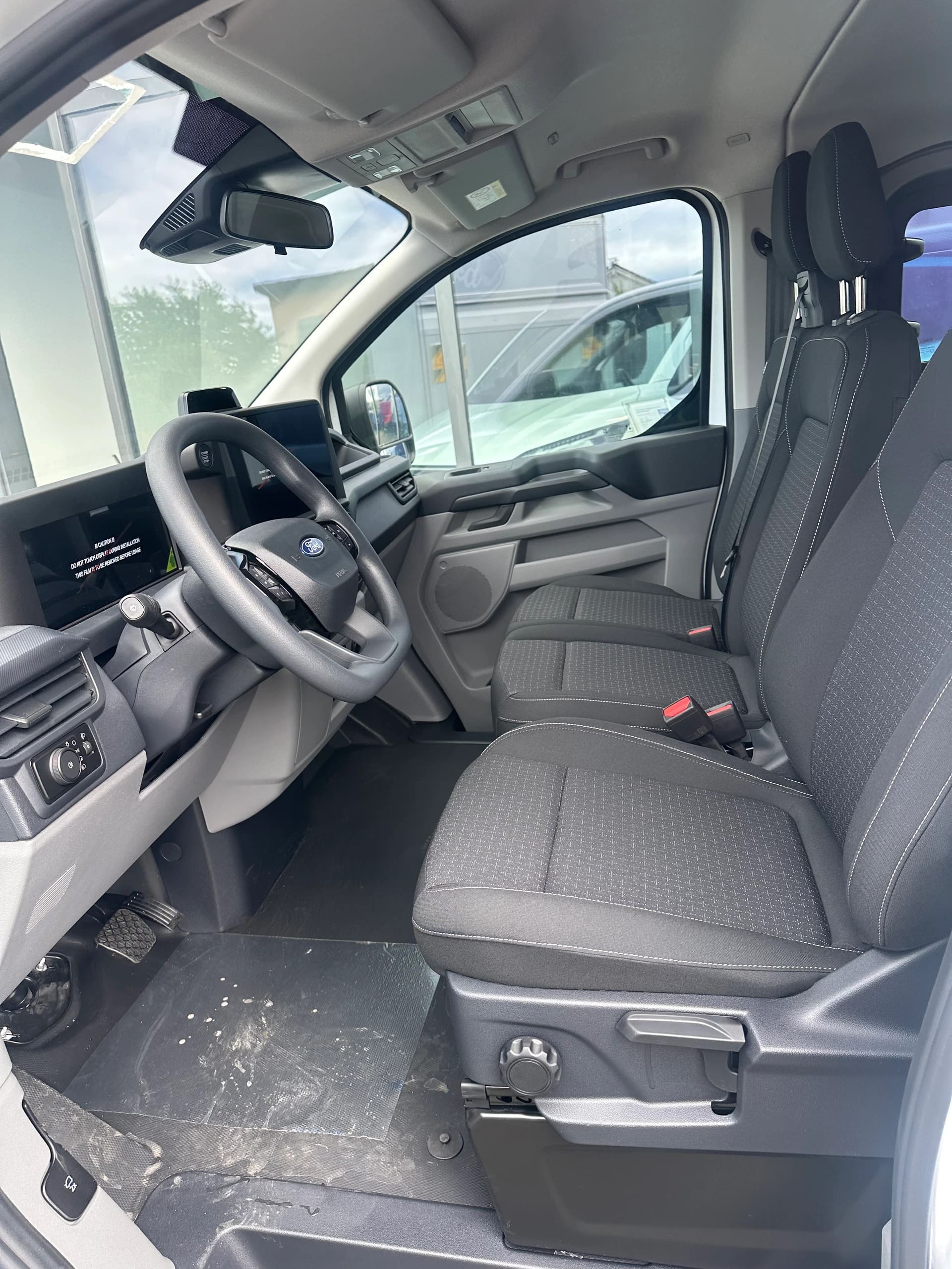 FORD Transit C combi 320 L2 2.0 Eco Trend/136CV/Aut.-image-9