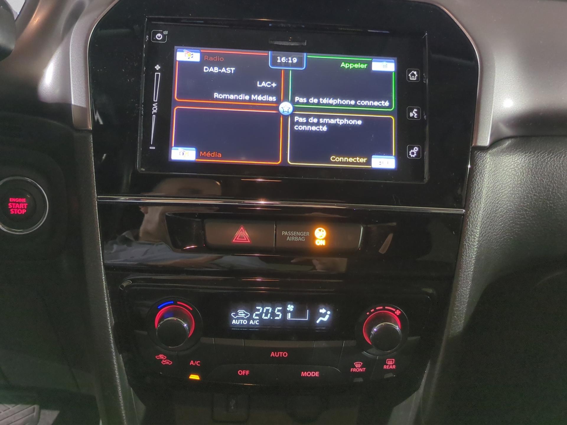 SUZUKI Vitara 1.4 Boosterjet Piz Sulai Hybrid Automatic-image-11