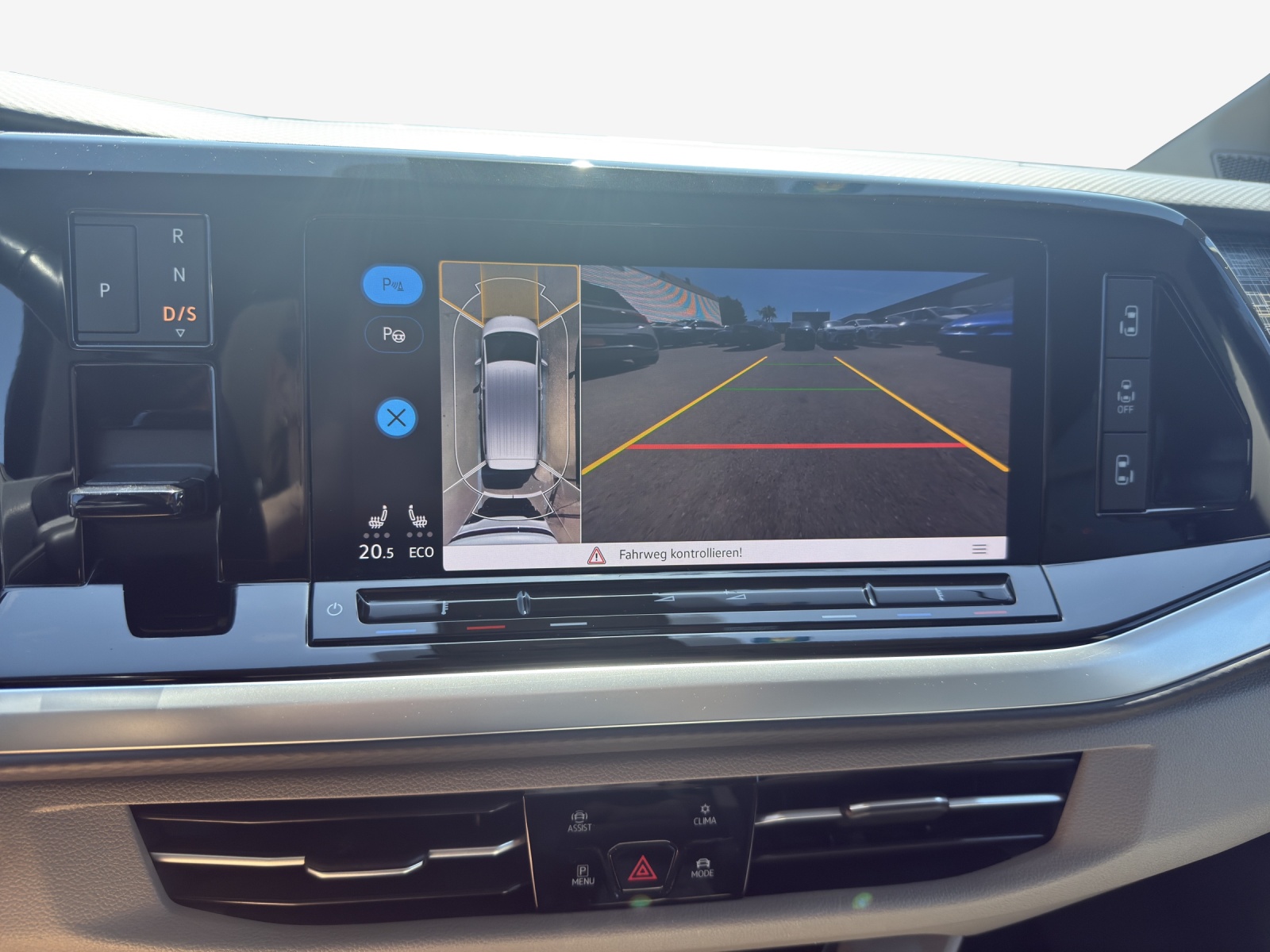 VW Multivan 1.4 eHybrid Life Energetic DSG-image-14