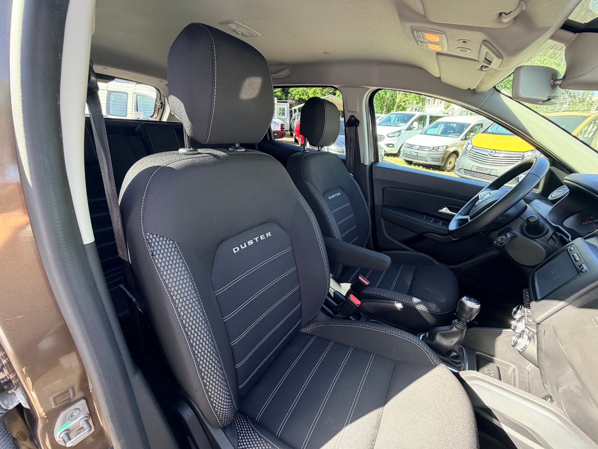 DACIA Duster TCe 125 Prestige 4x4-image-10