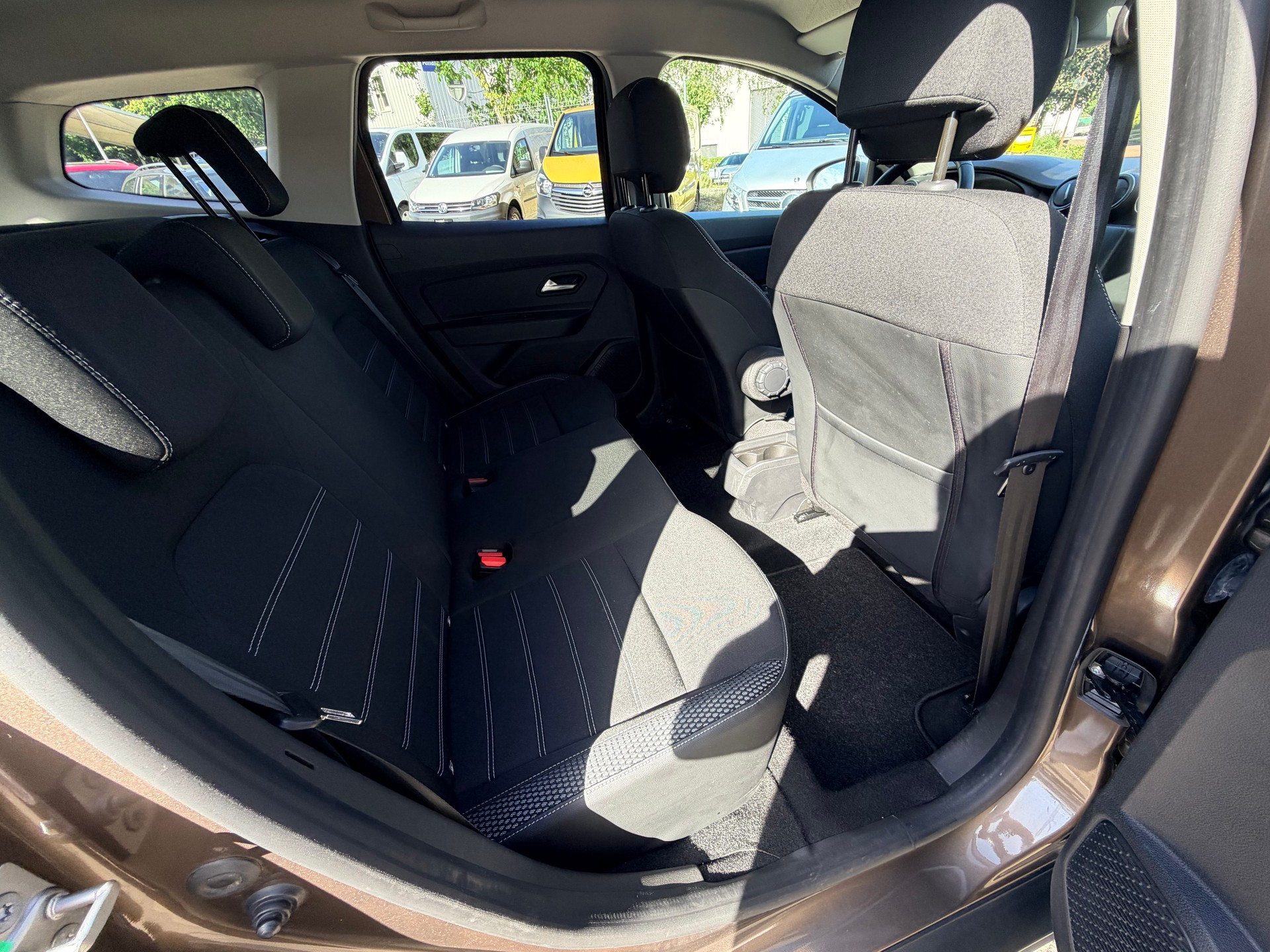 DACIA Duster TCe 125 Prestige 4x4-image-11