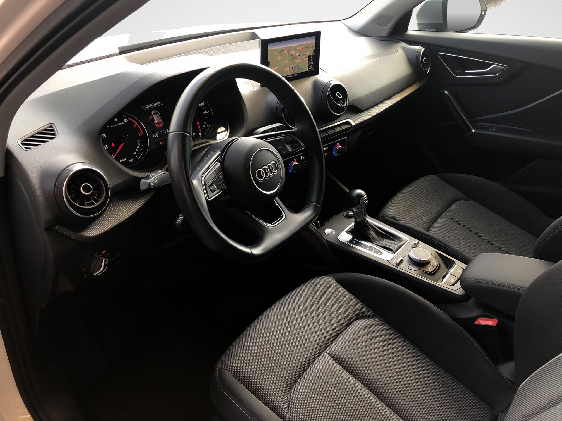 AUDI Q2 30 TFSI S-tronic-image-7