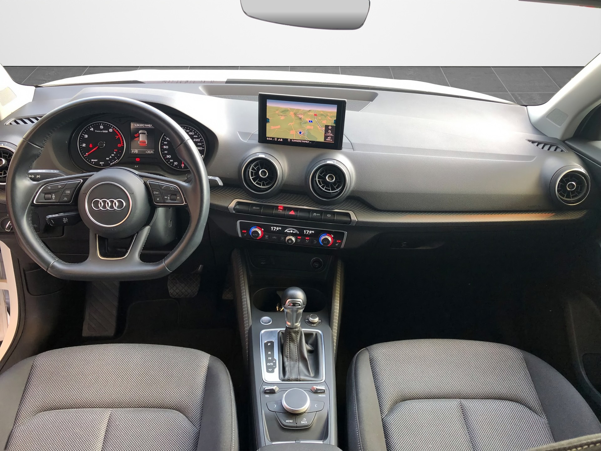 AUDI Q2 30 TFSI S-tronic-image-2