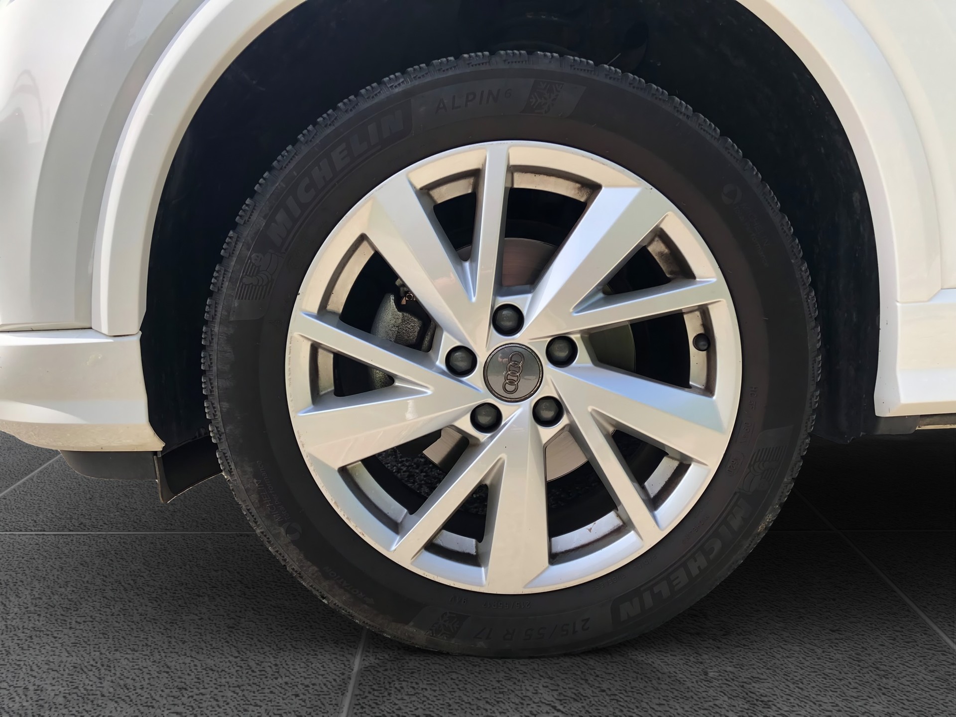 AUDI Q2 30 TFSI S-tronic-image-12
