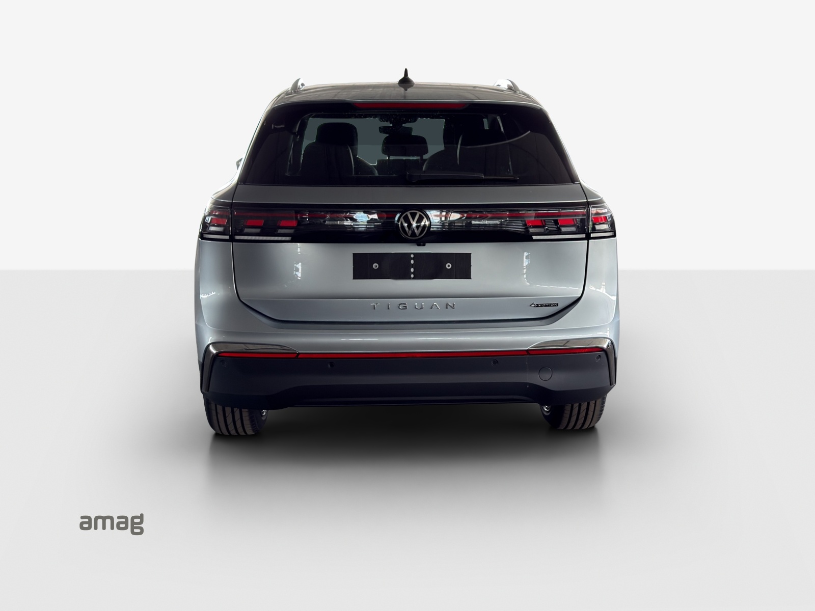 VW Tiguan 2.0 TSI DSG Elegance 4Motion-image-4
