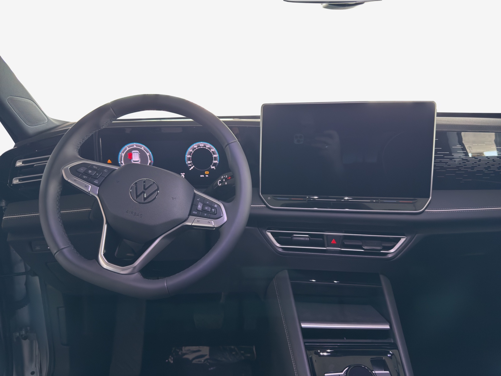 VW Tiguan 2.0 TSI DSG Elegance 4Motion-image-9