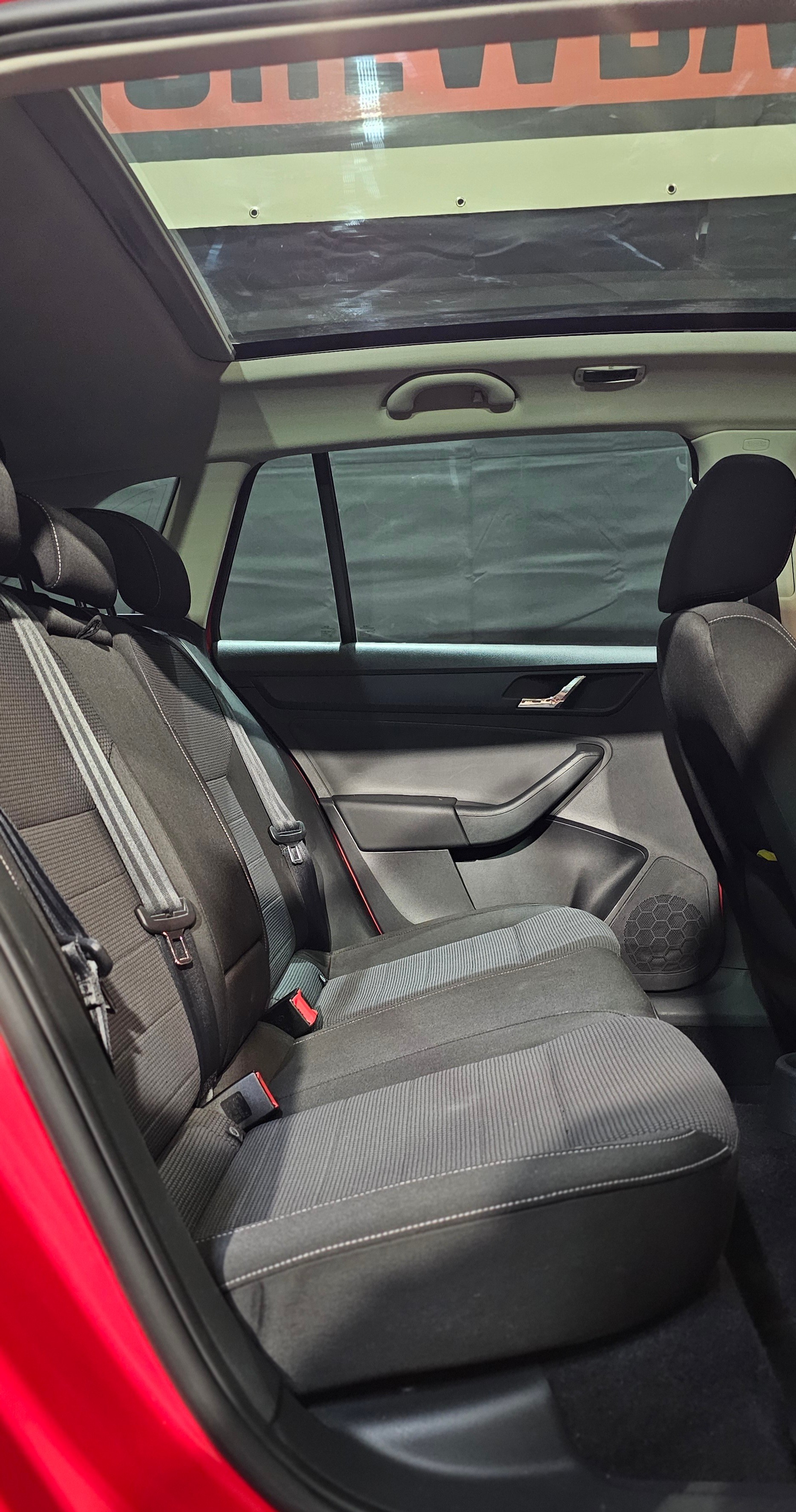 SKODA Rapid Spaceback 1.4 TSI Elegance DSG-image-16
