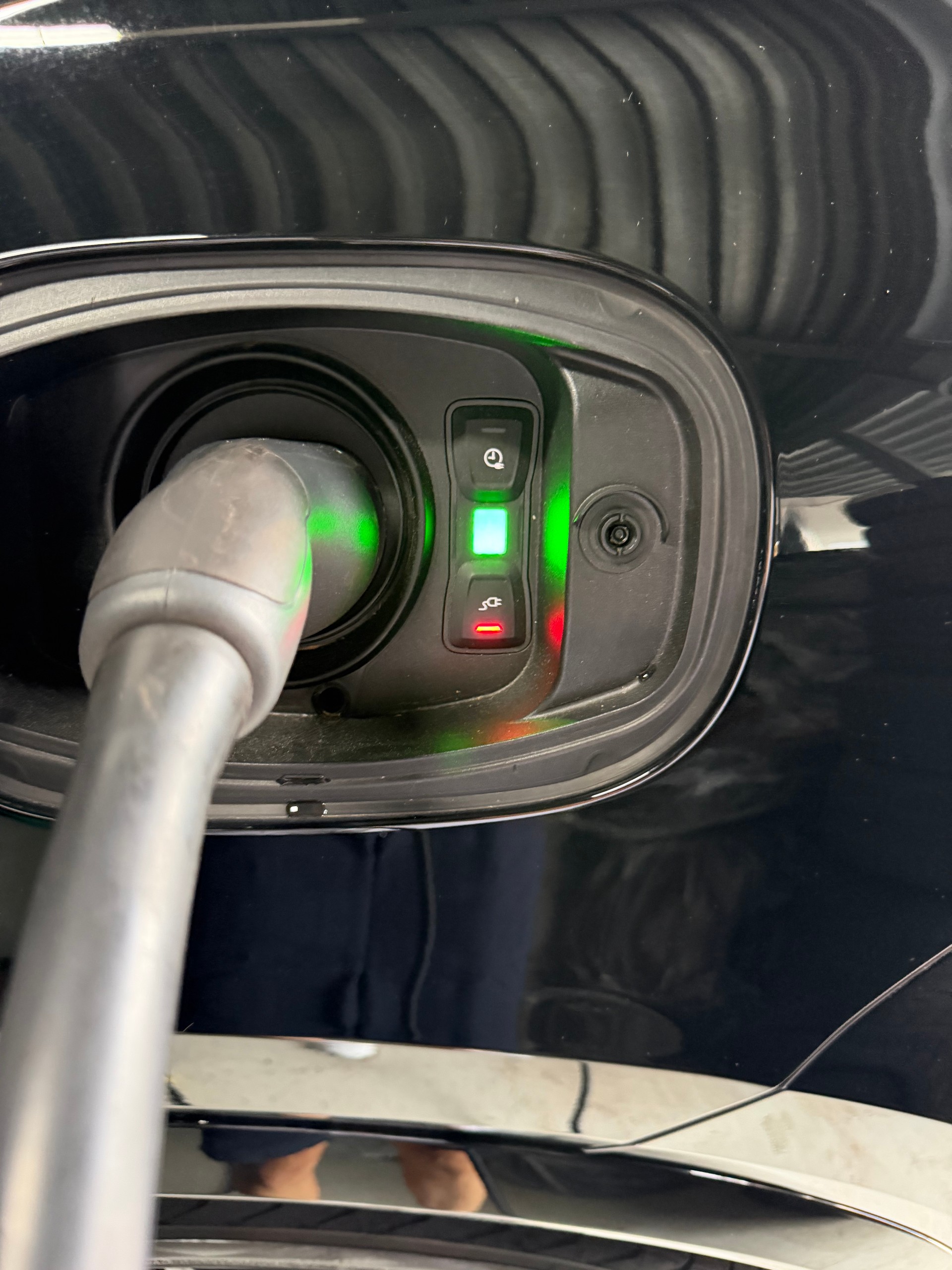 PORSCHE Cayenne Coupé E-Hybrid-image-15