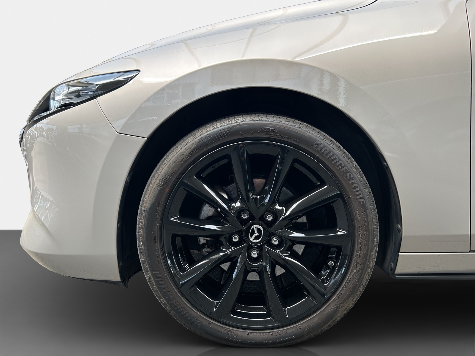 MAZDA 3 2.0/186 Homura 4x4-image-8