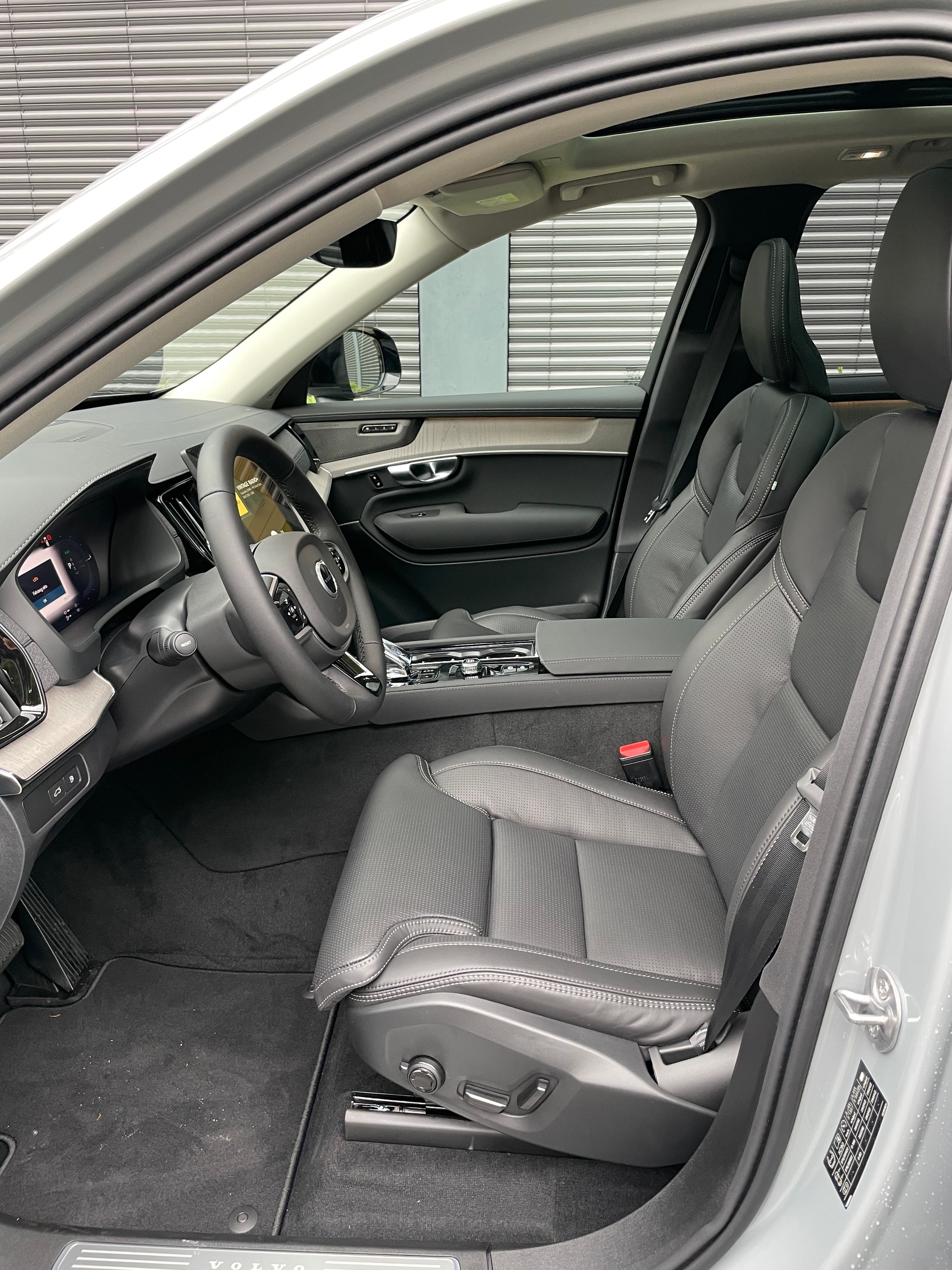 VOLVO XC90 T8 eAWD PluginHybrid Plus Dark Geartronic, Polestar Performance mit AHK-image-9