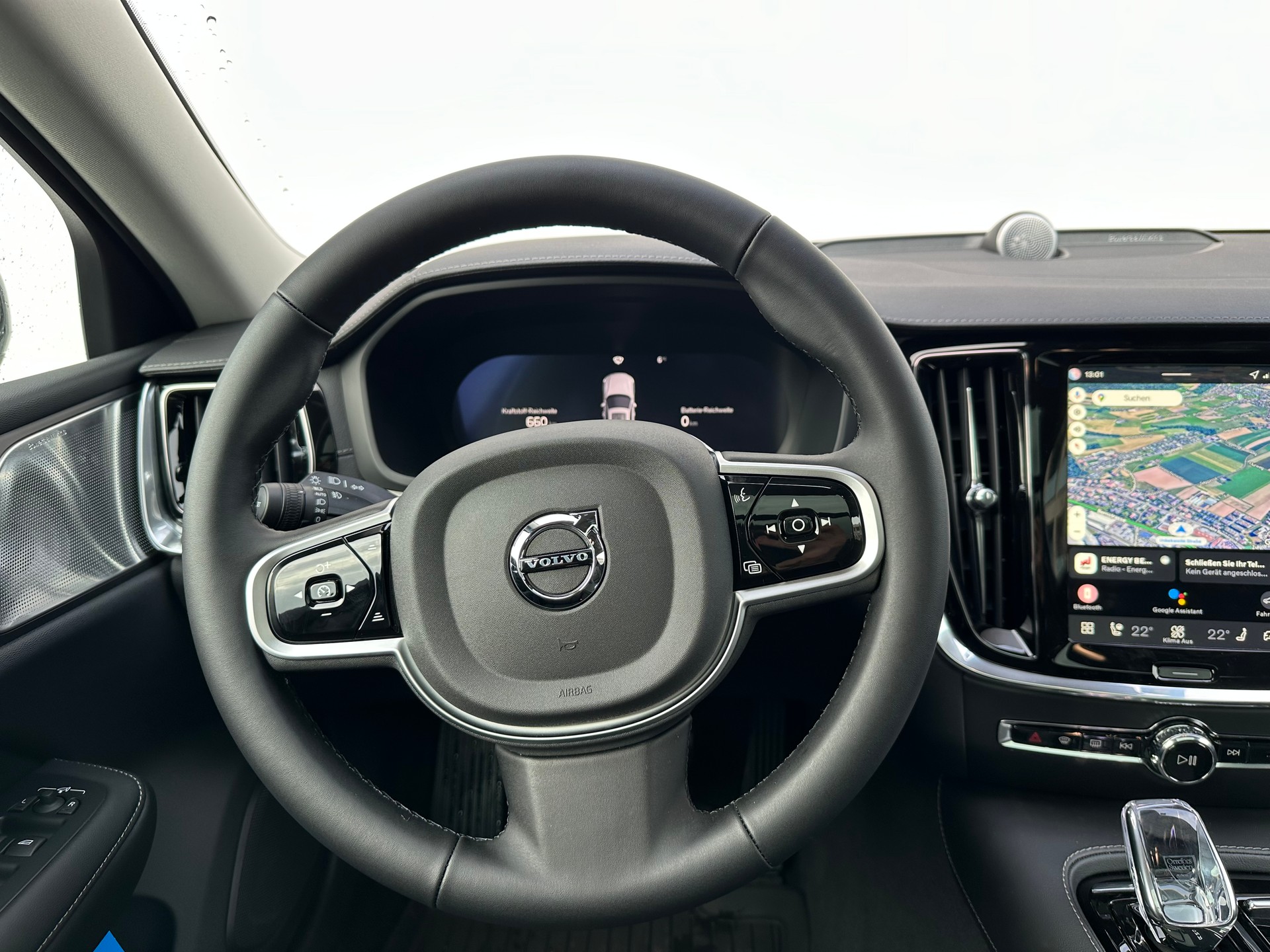 VOLVO V60 2.0 T8 TE Ultra Dark eAWD-image-7