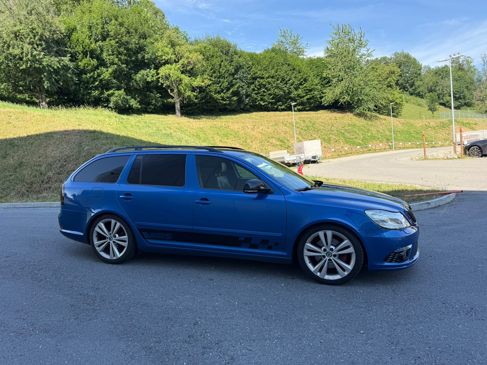 SKODA Octavia Combi 2.0 TDI RS-image-5