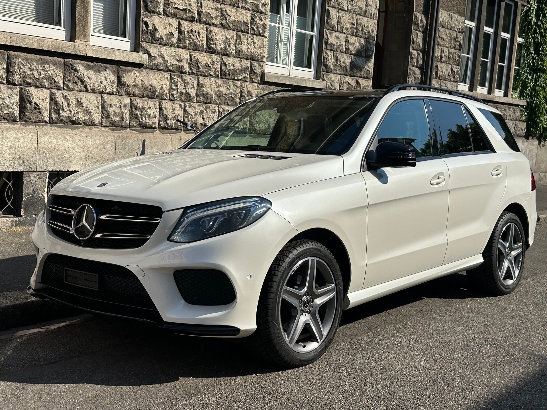 MERCEDES-BENZ GLE 350 d 4Matic 9G-Tronic-image-0