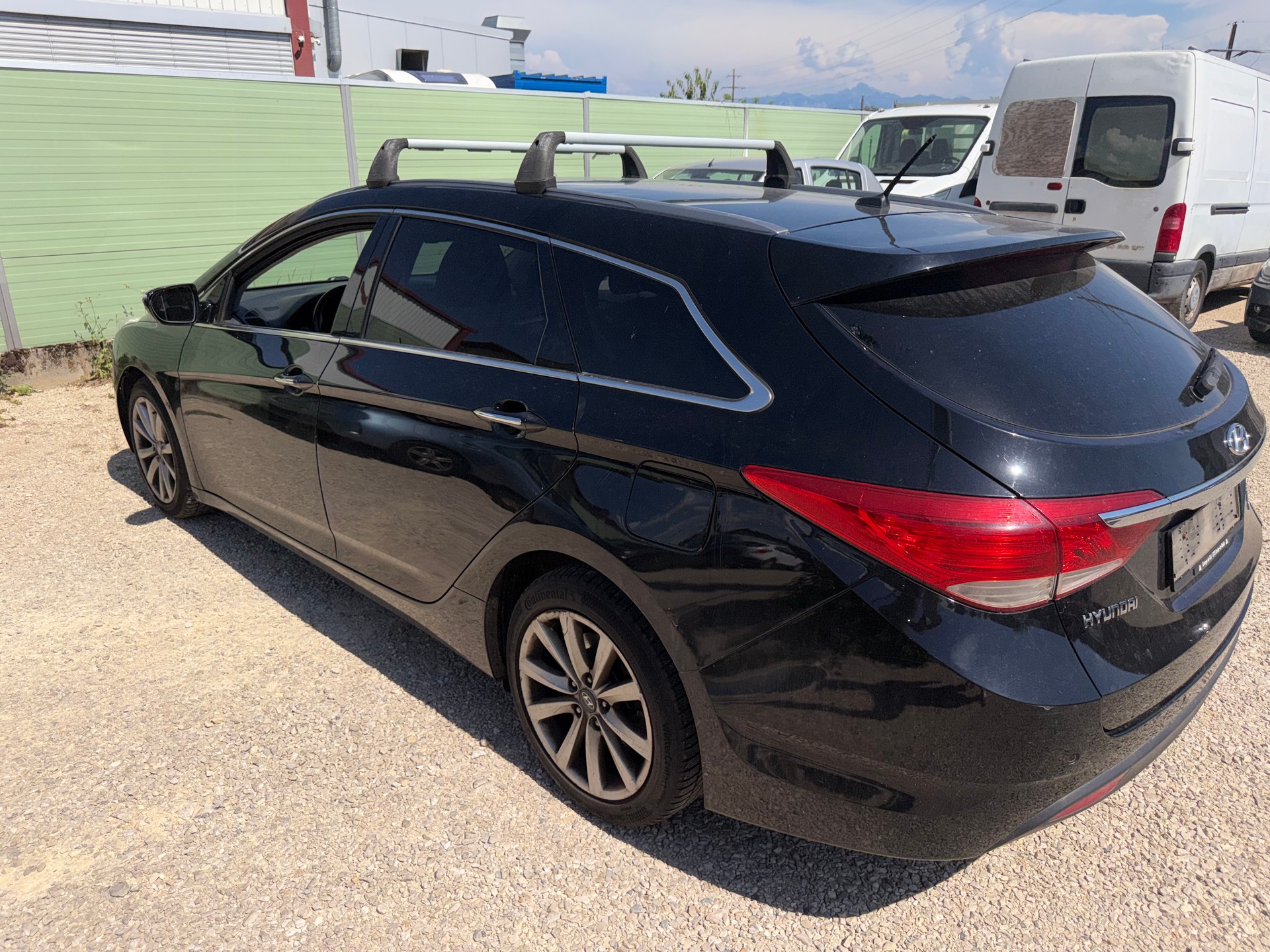 HYUNDAI i40 Wagon 1.7 CRDI Style-image-2