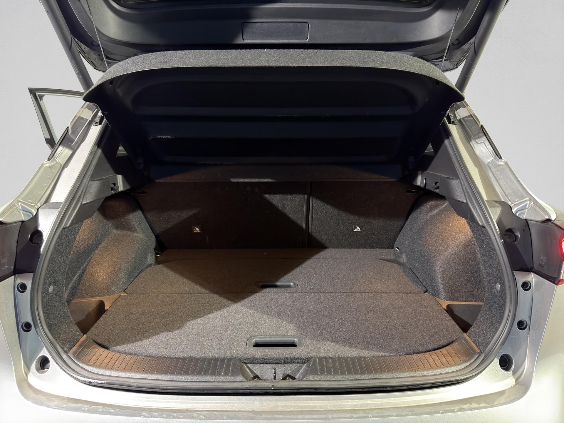 NISSAN Qashqai 1.3 DIG-T MHEV Tekna Xtronic-image-15
