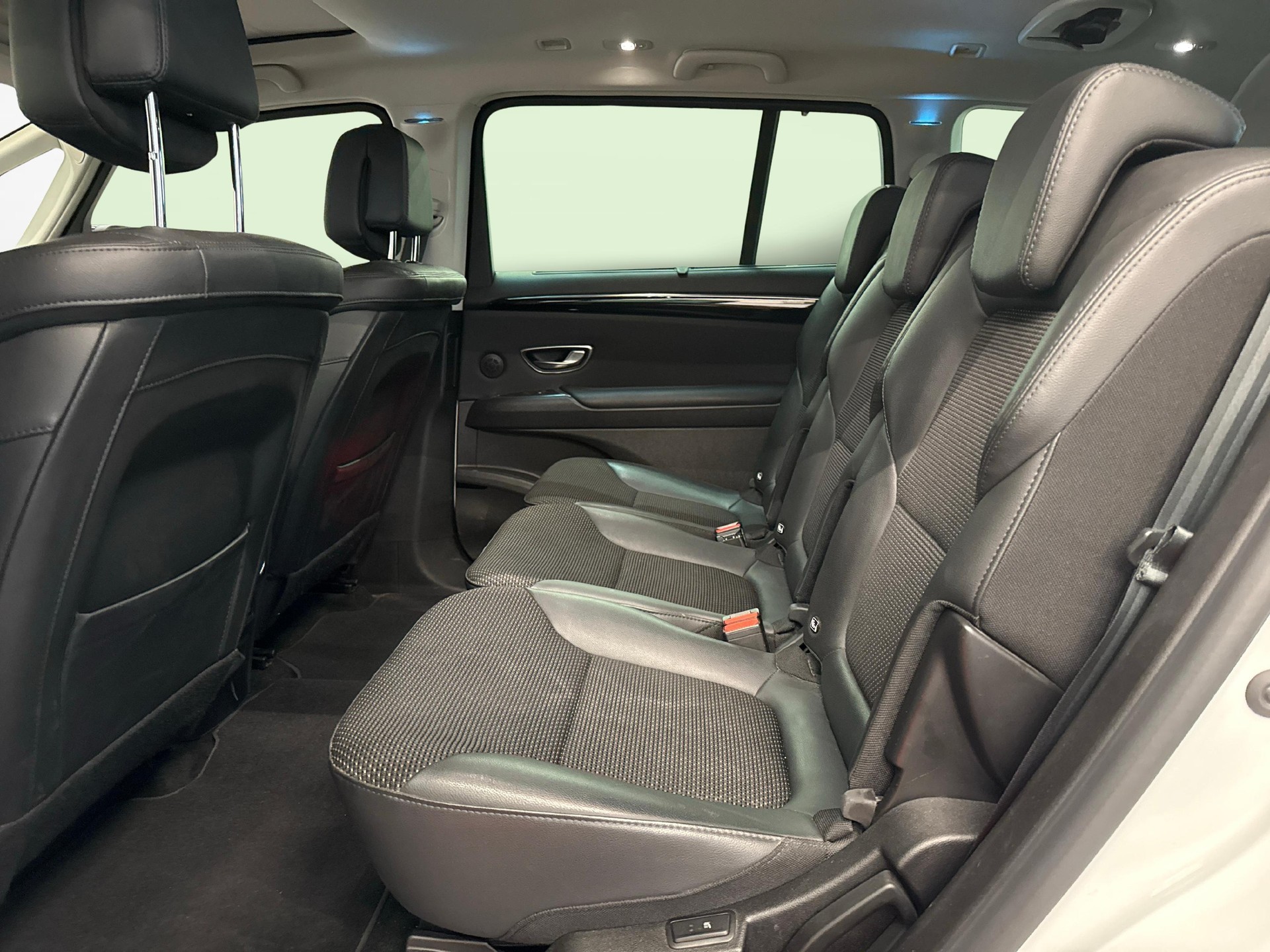 RENAULT Espace 1.8 TCe 225 Initiale EDC-image-10