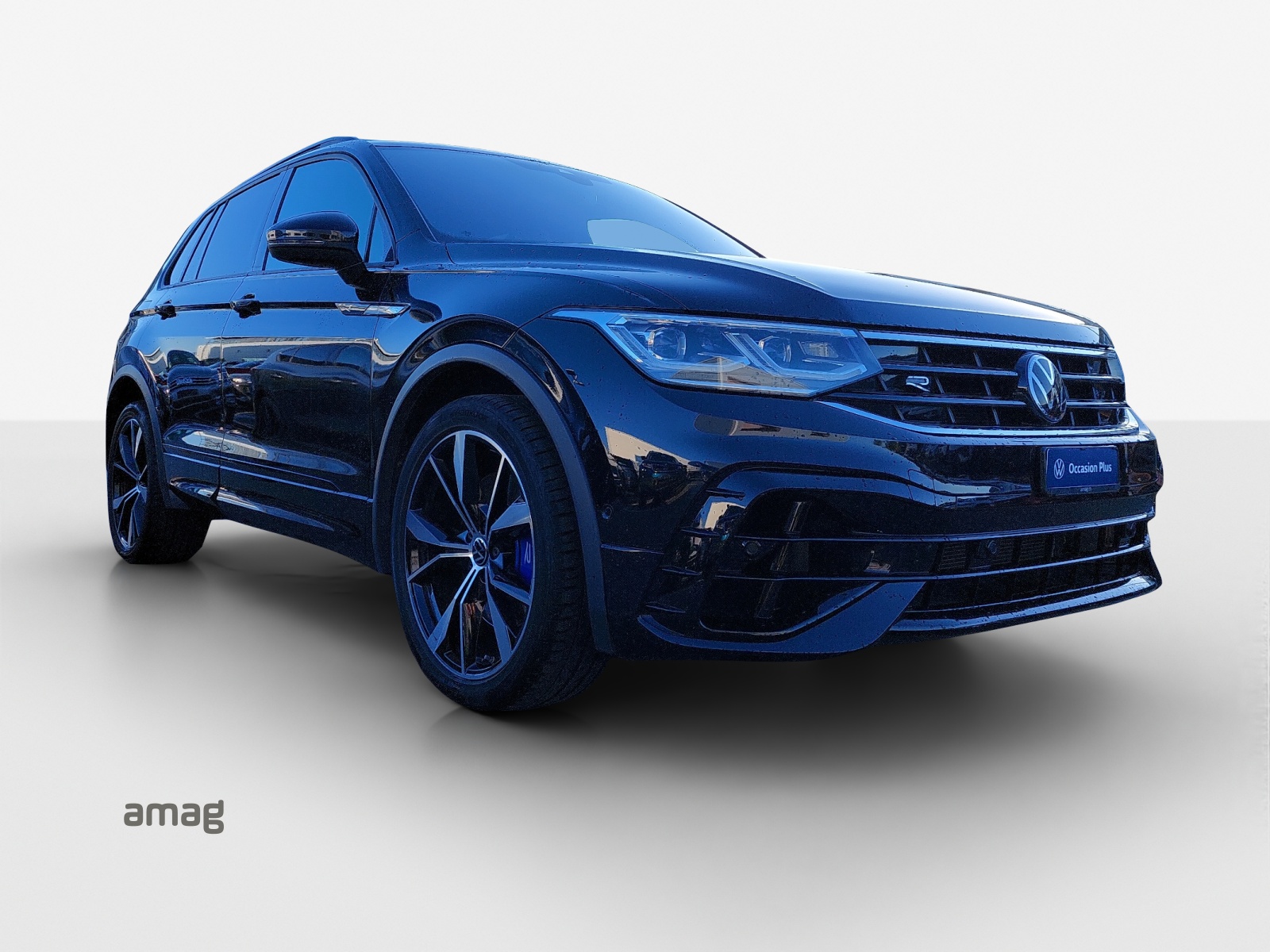 VW Tiguan 2.0TSI R 4Motion DSG-image-5