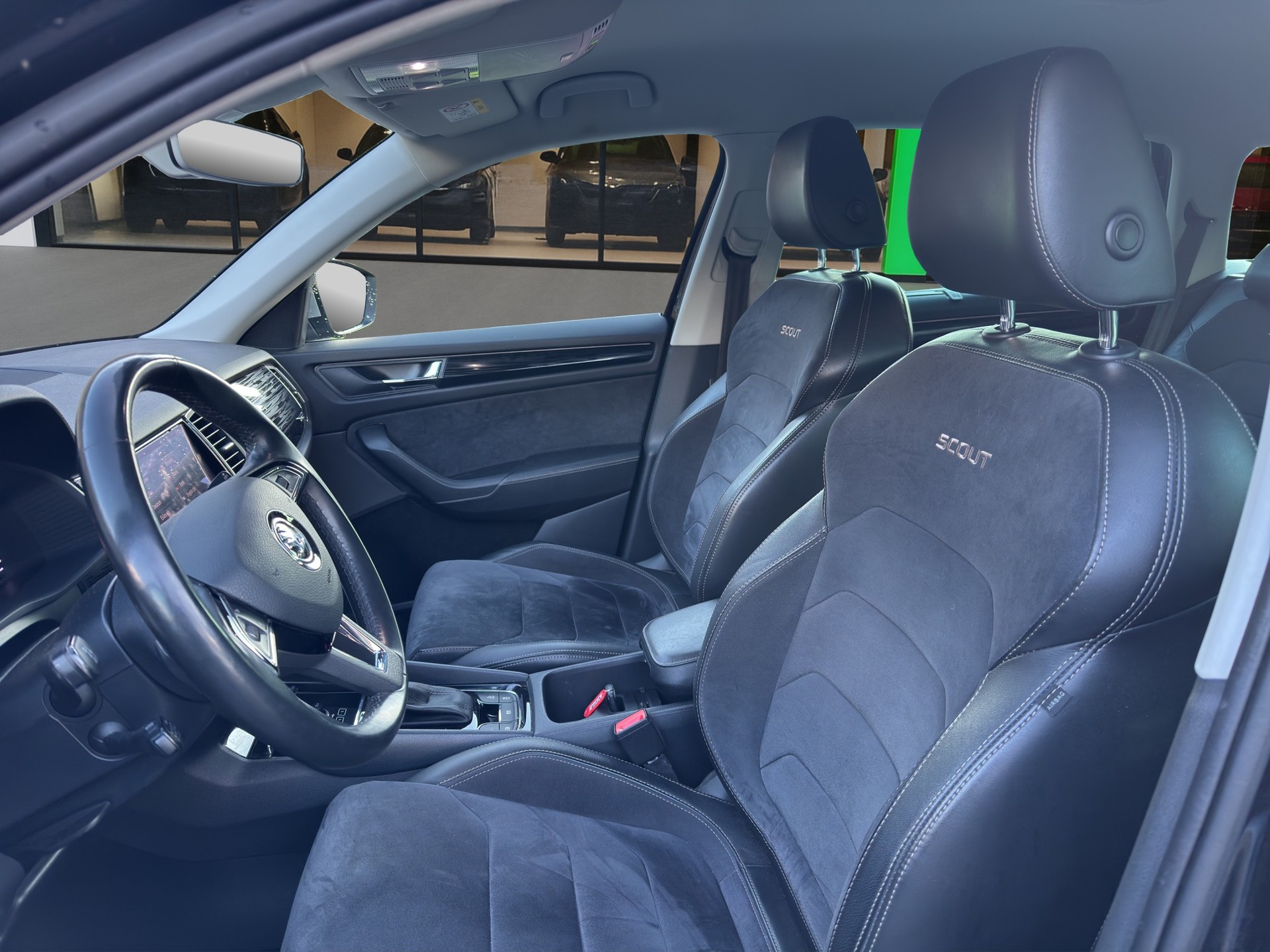 SKODA Kodiaq 2.0 TDI CR Scout 4x4 DSG-image-8