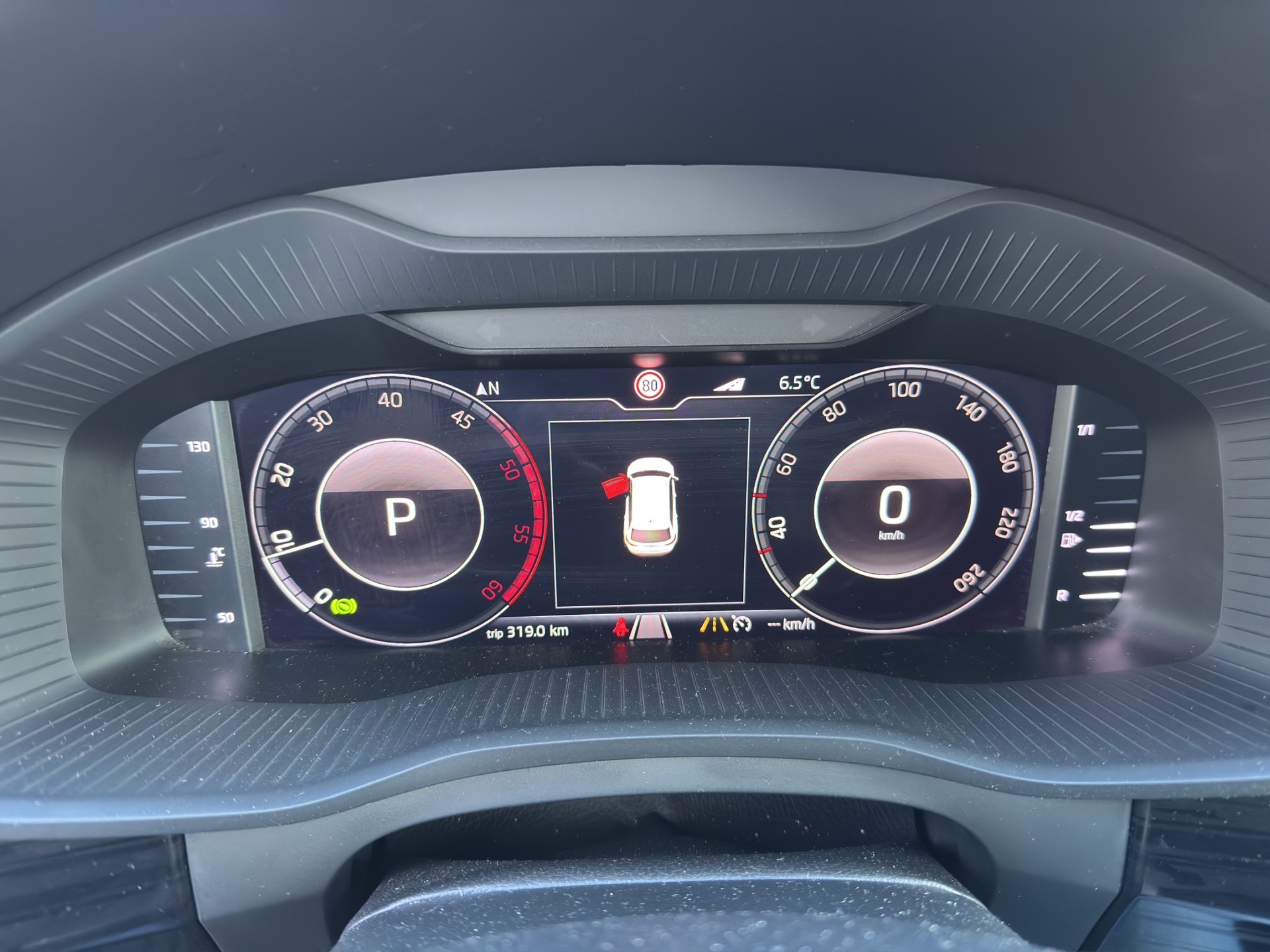 SKODA Kodiaq 2.0 TDI CR Scout 4x4 DSG-image-10
