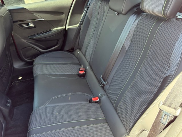 PEUGEOT 208 Elektrik GT Pack-image-5