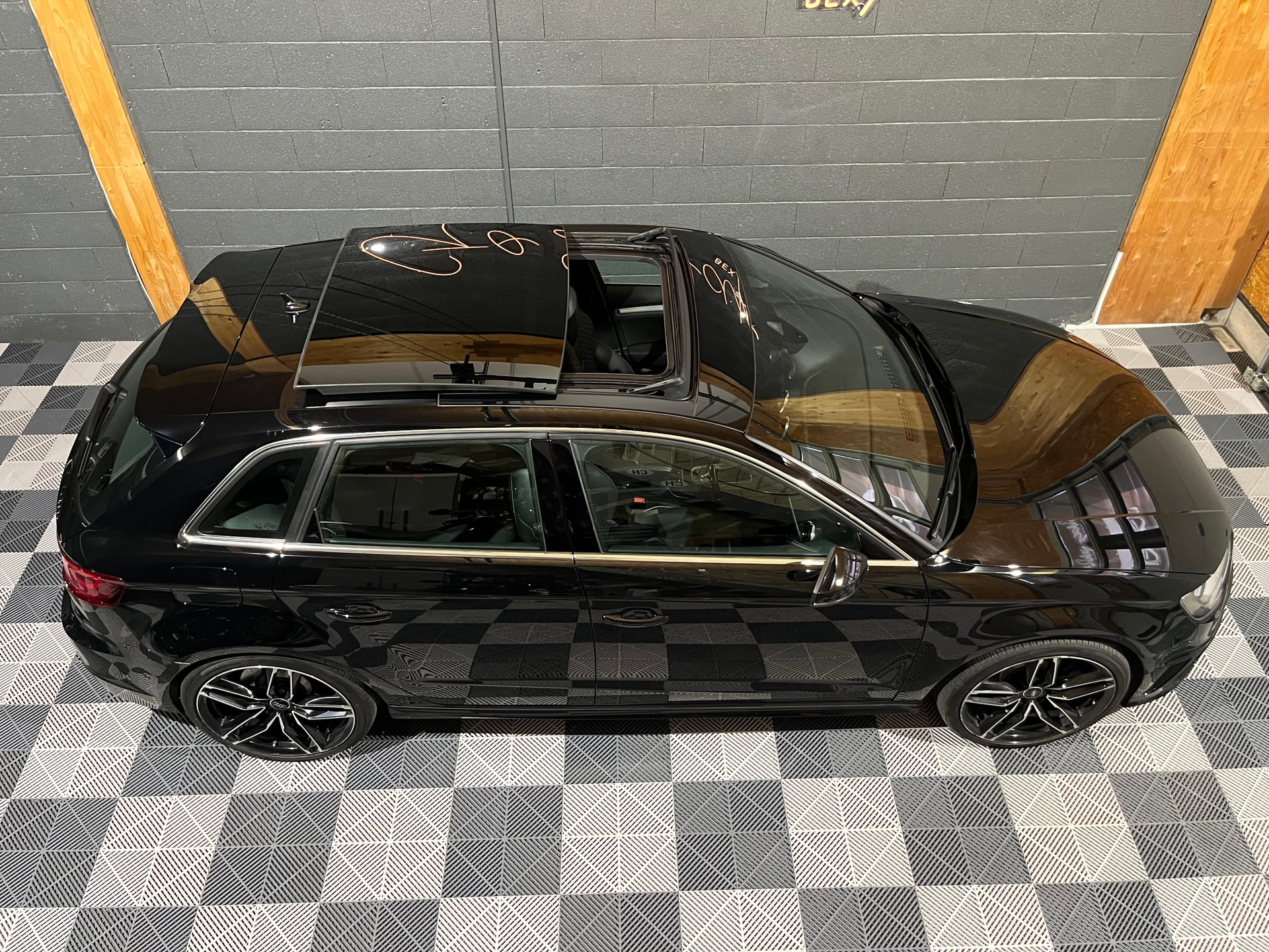 AUDI S3 Sportback 2.0 TFSI quattro S-tronic-image-1