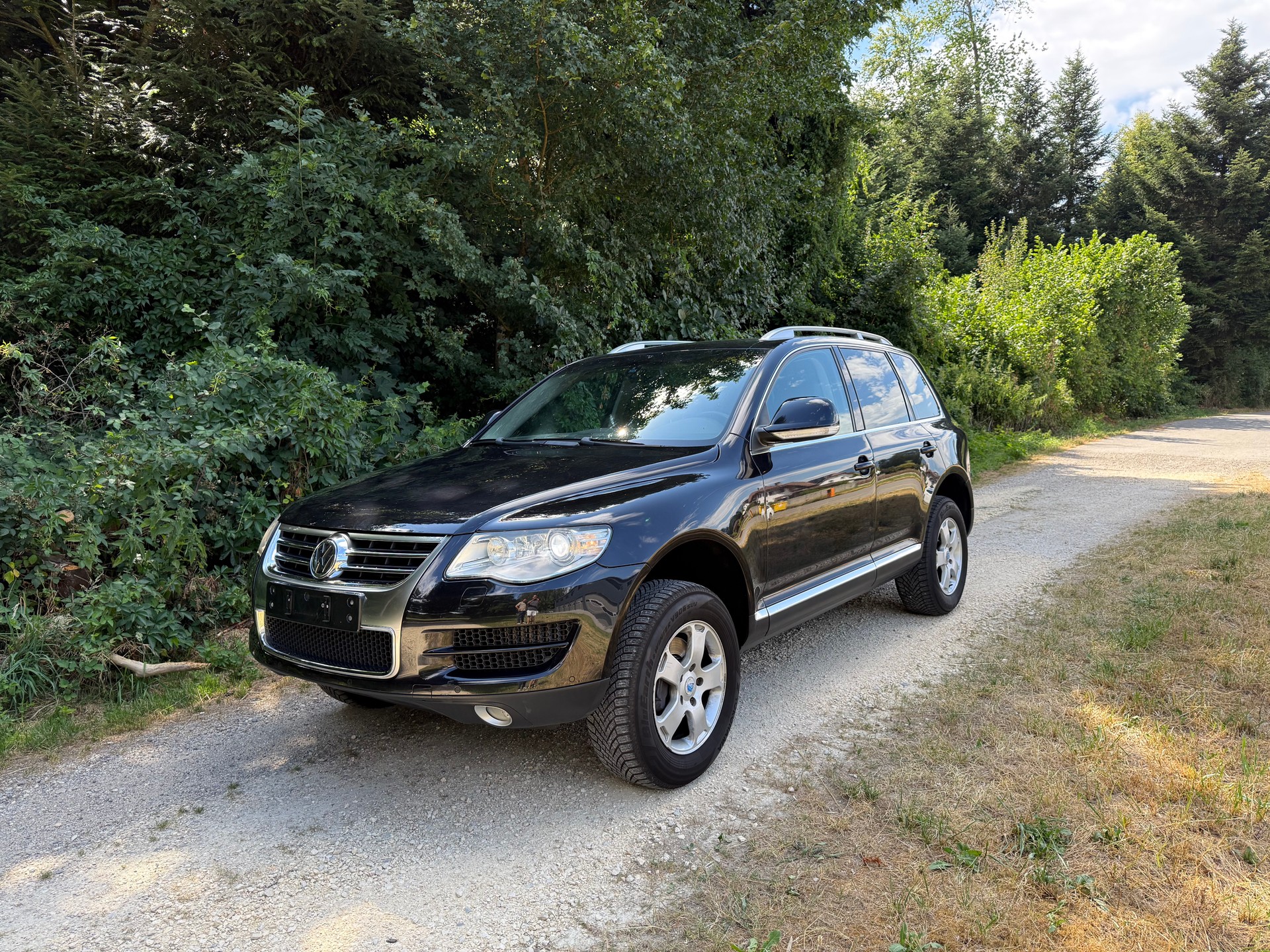 VW Touareg 3.0 TDI-image-1