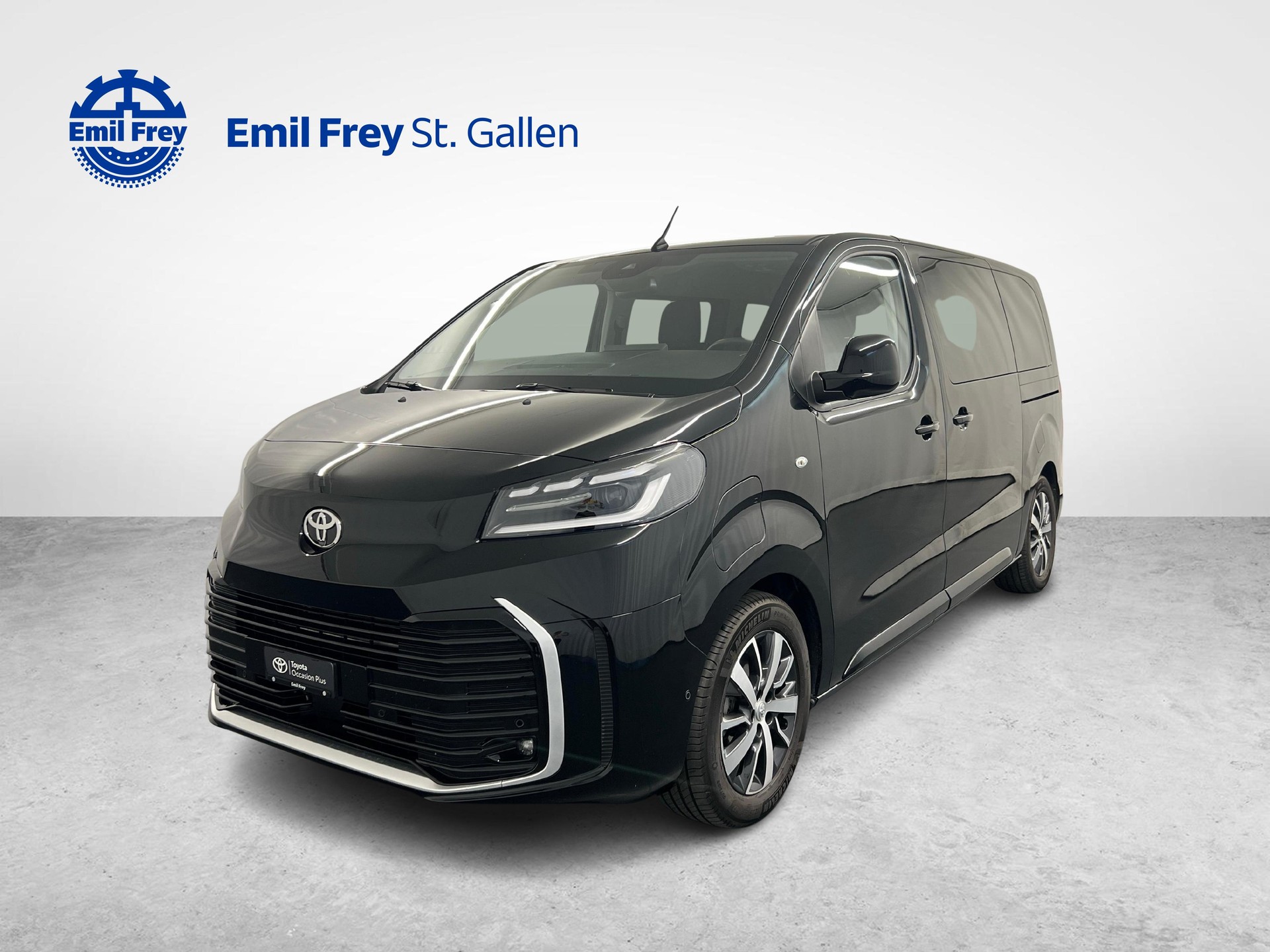 TOYOTA PROACE Verso L1 75KWh Trend-image-0