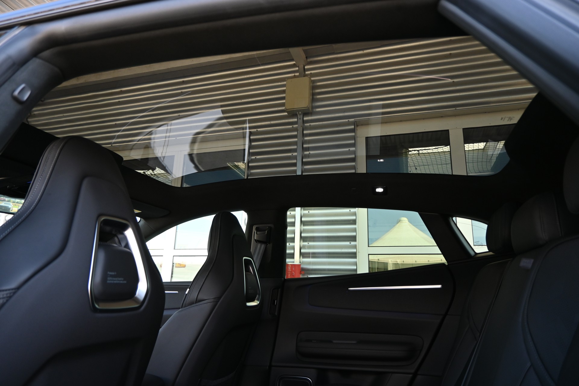 POLESTAR Polestar 4 Long Range Dual 100kWh 4x4 544PS (CH Auto)-image-14