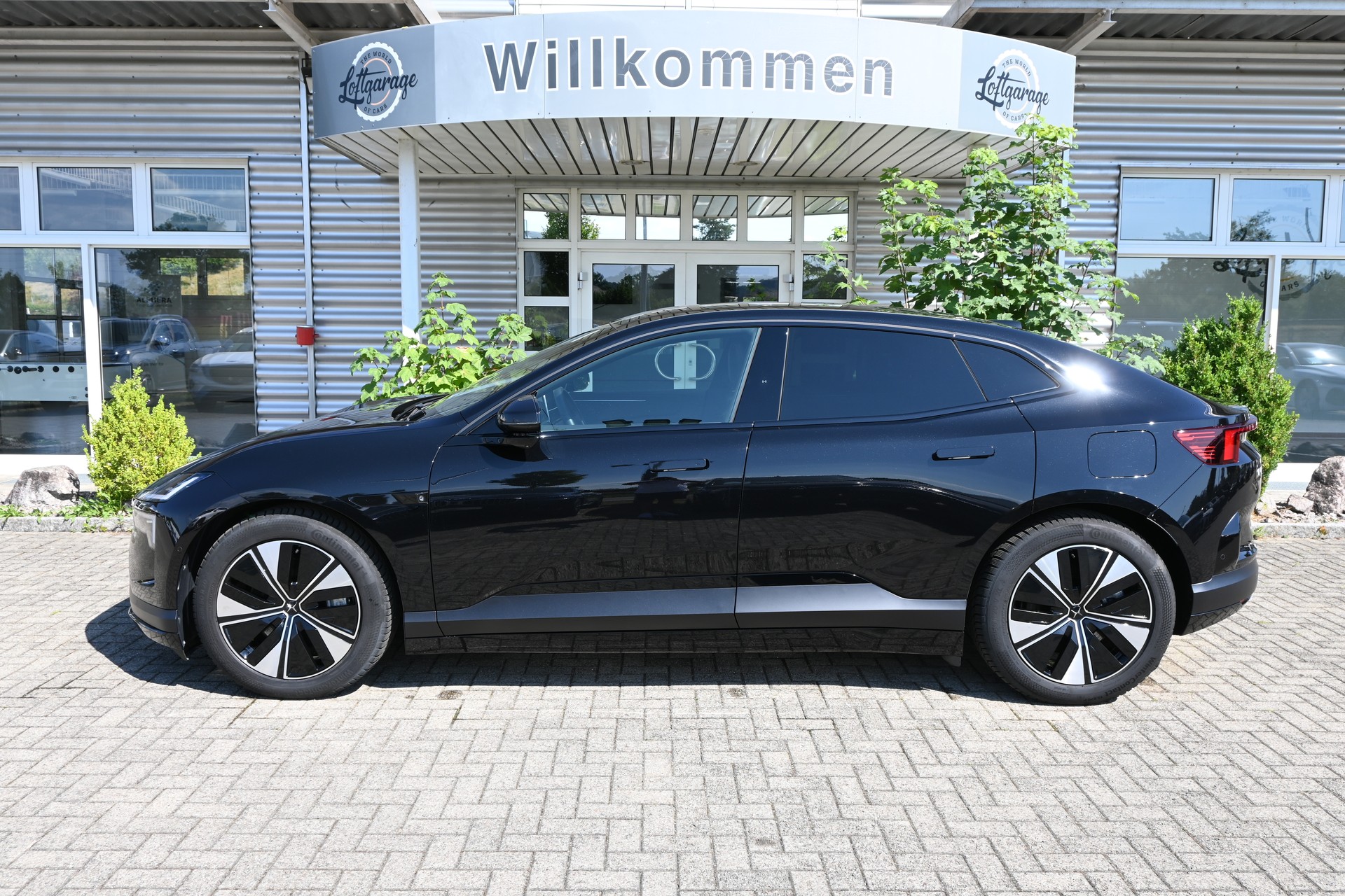 POLESTAR Polestar 4 Long Range Dual 100kWh 4x4 544PS (CH Auto)-image-4