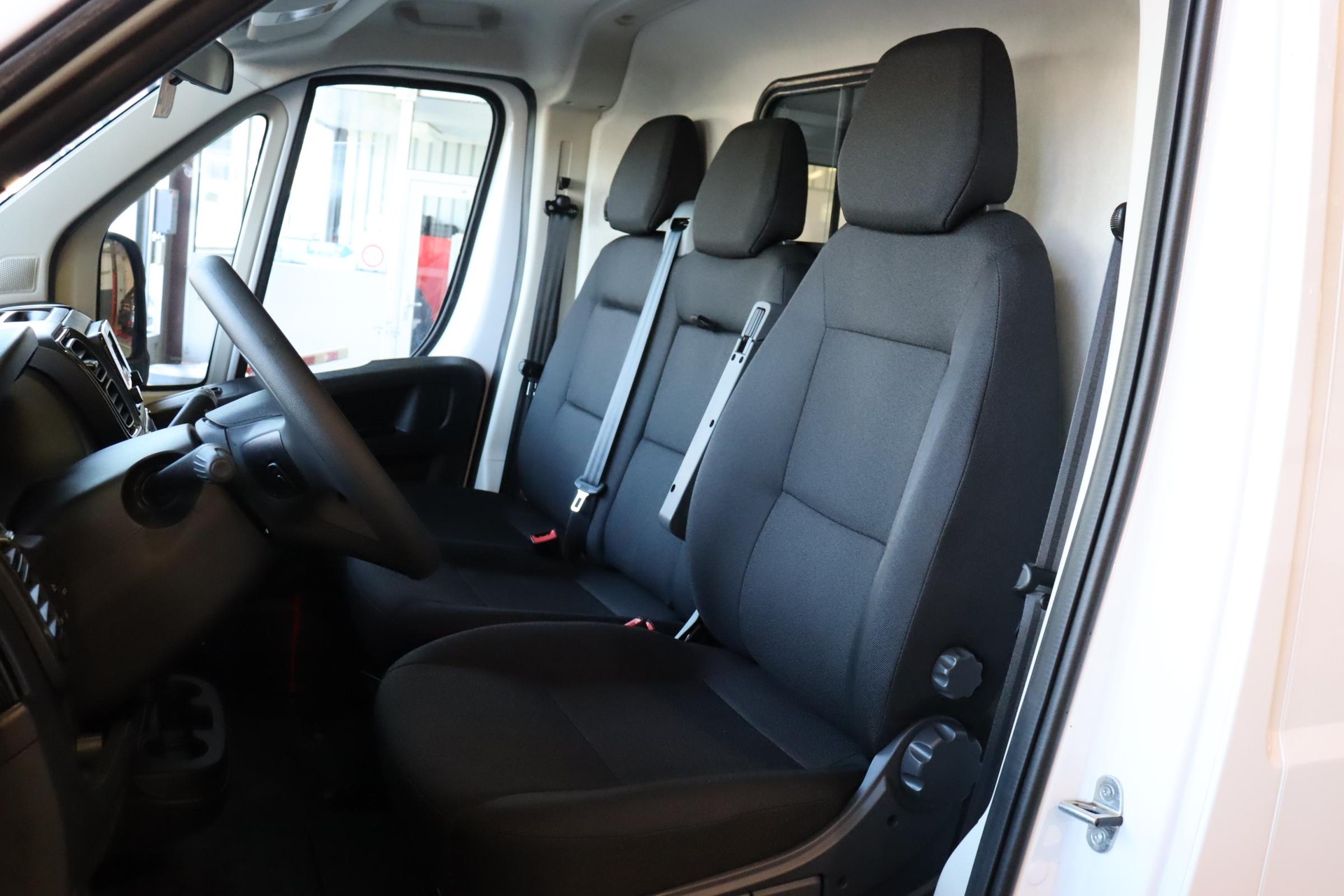 CITROEN Jumper Kaw. 35 L2H2 2.2 BlueHDi 140 S/S-image-5