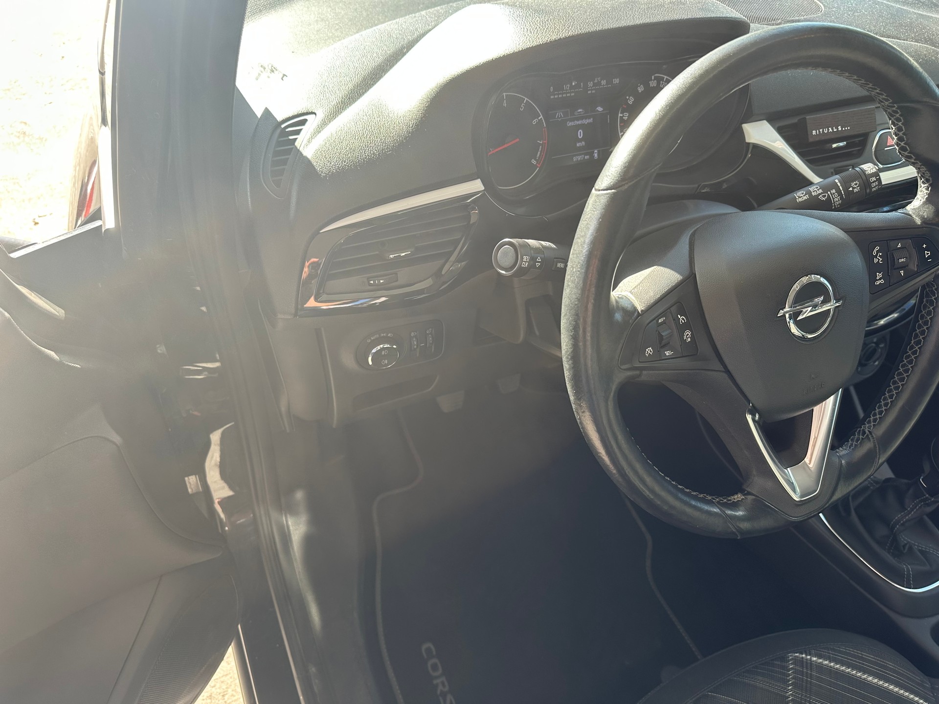 OPEL Corsa 1.0 T EcoFLEX Color Edition-image-12