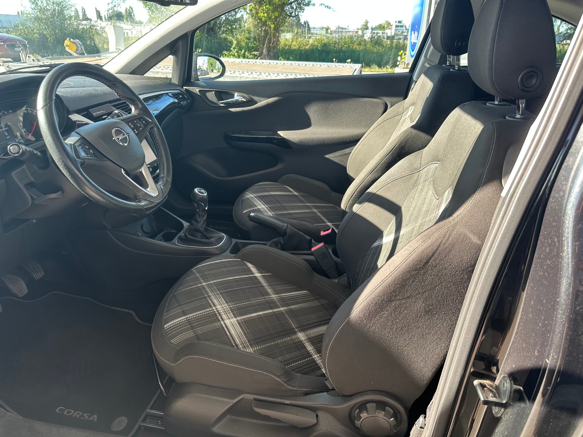 OPEL Corsa 1.0 T EcoFLEX Color Edition-image-8
