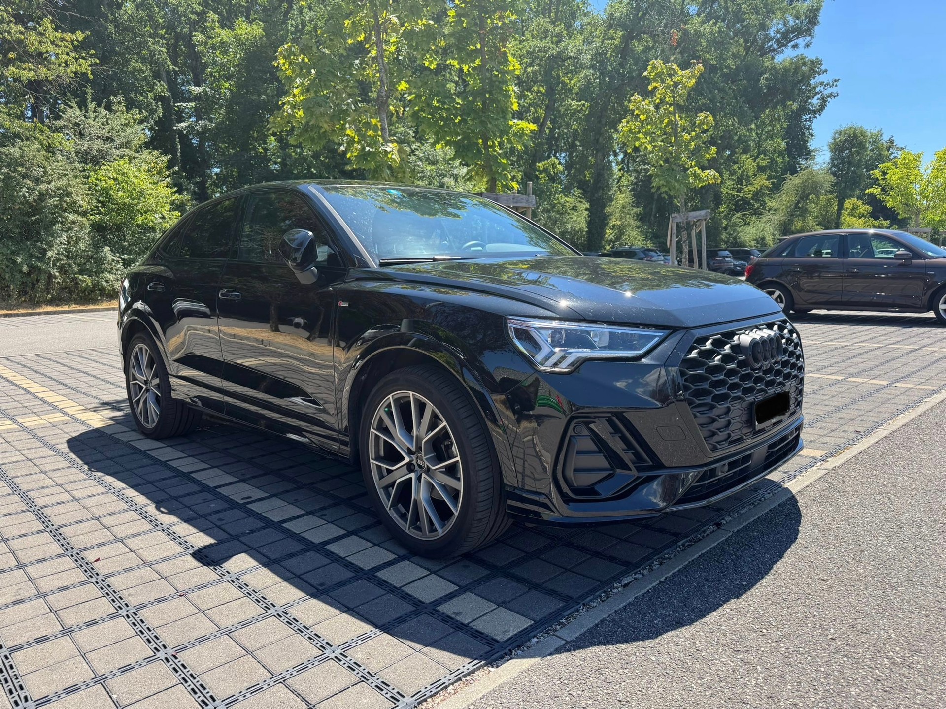 AUDI 1.5 35 TFSI S line Attraction S-Tronic-image-0