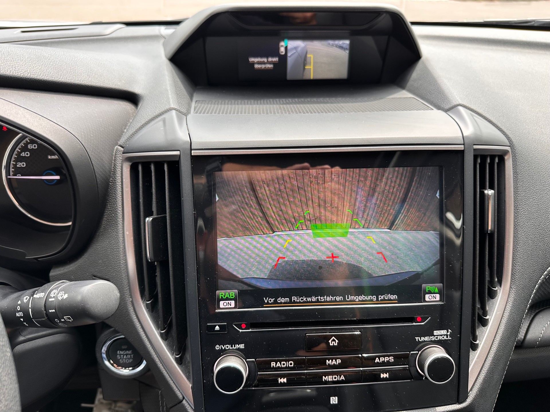 SUBARU Forester 2.0i e-Boxer Luxury Lineartronic 166PS-image-12