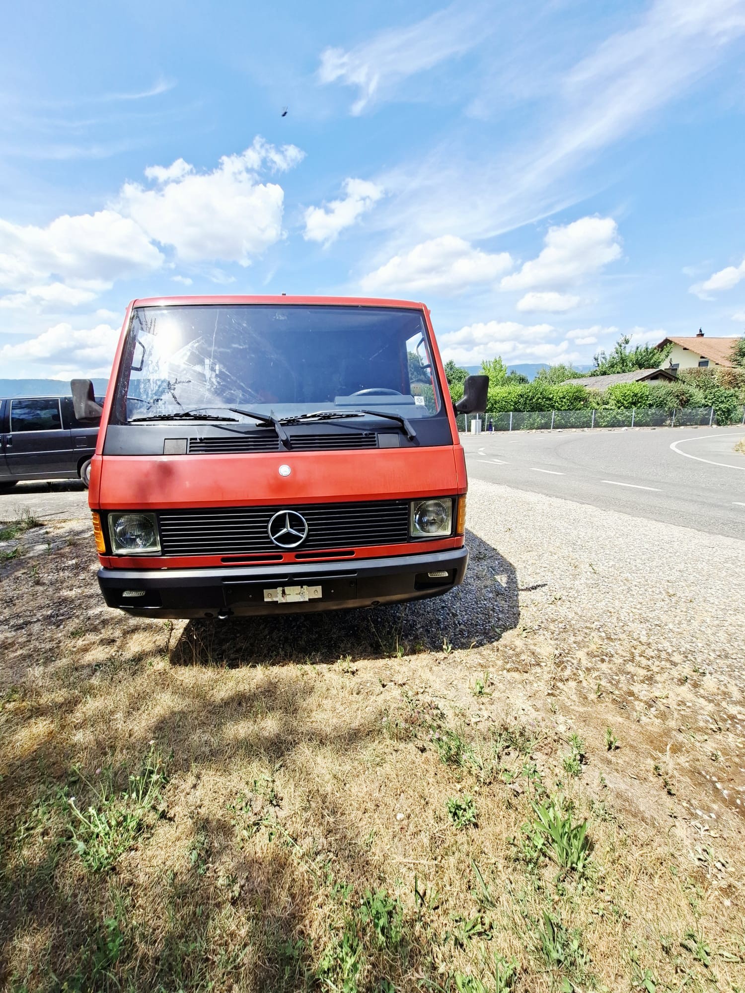 MERCEDES-BENZ MB 100 B-image-2