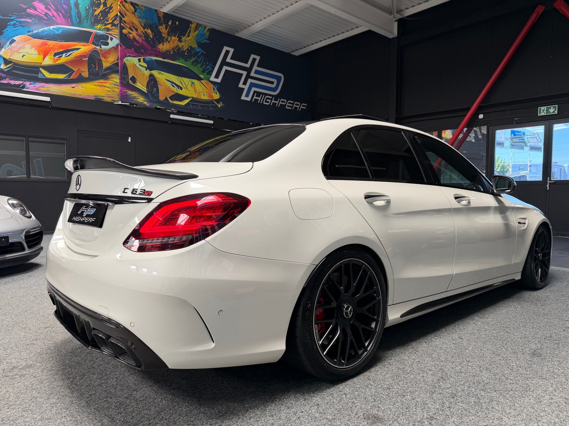 MERCEDES-BENZ C 63 S AMG Speedshift-image-1
