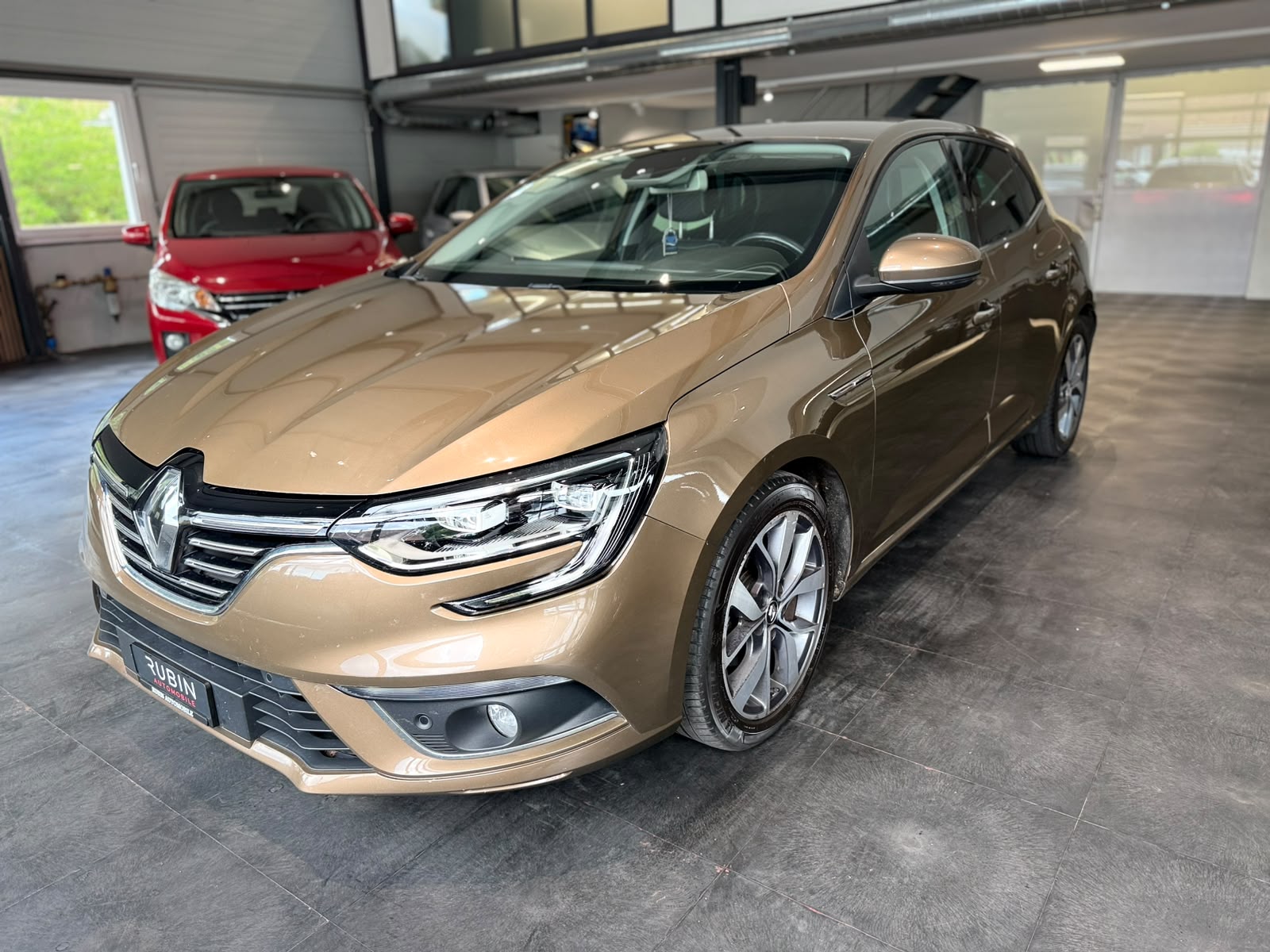 RENAULT Mégane 1.2 16V Turbo Bose EDC-image-0