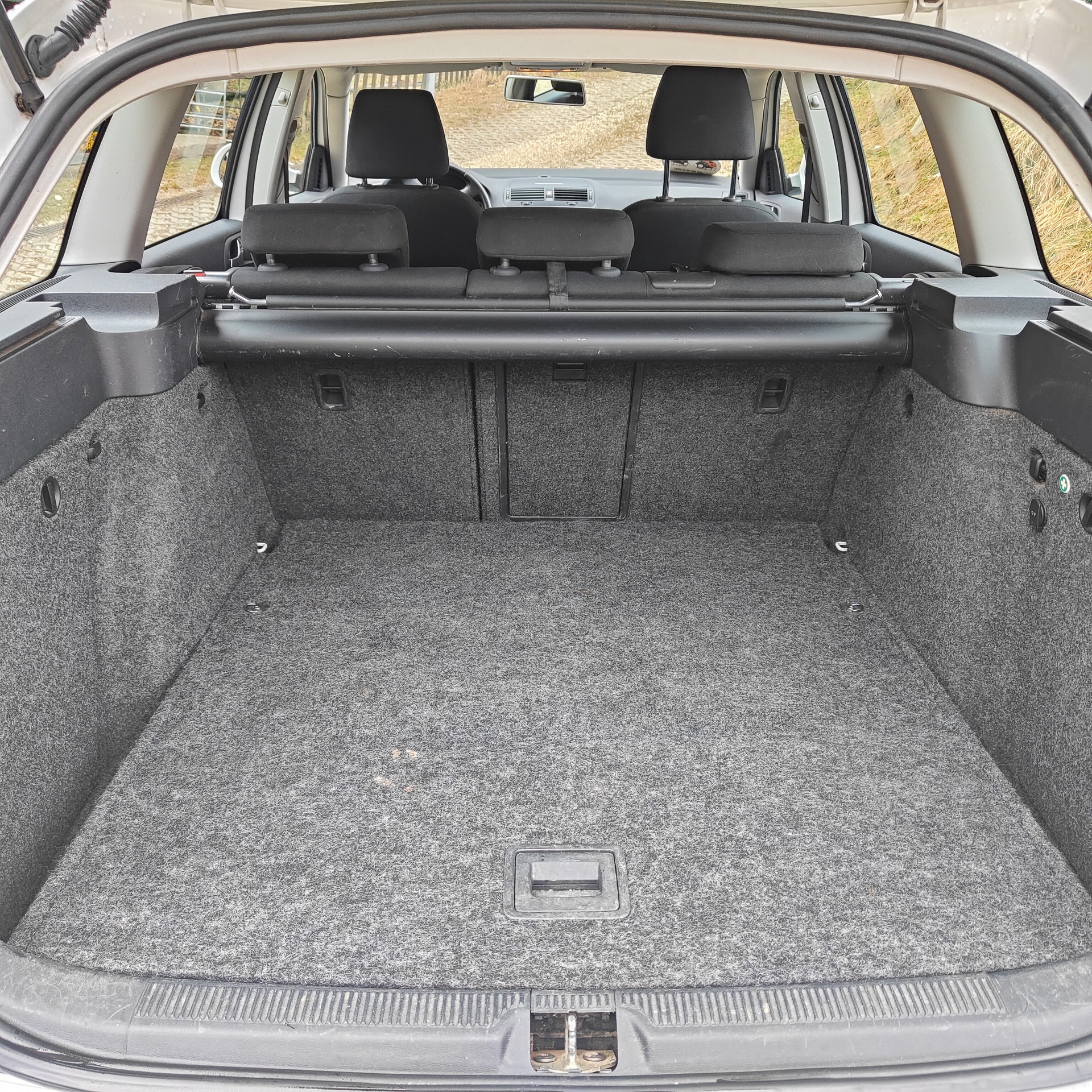 SKODA 1.6 TDI Ambition 4x4-image-5