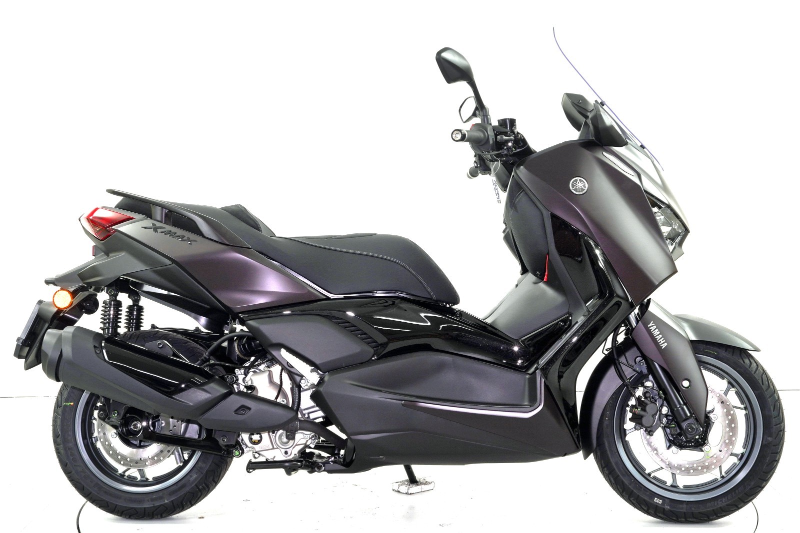 YAMAHA X-Max 300 ABS Tech Max-showroom-element-3