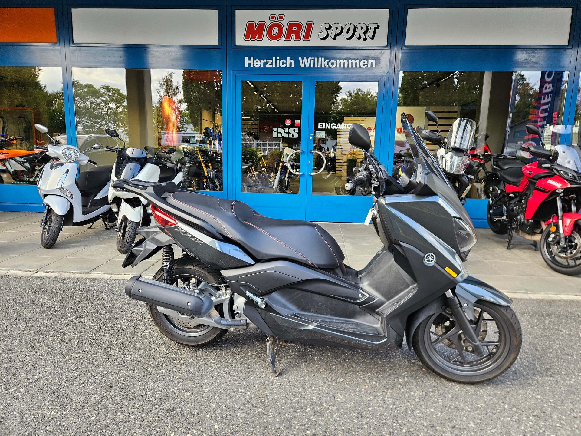 YAMAHA X-MaxYP 125 R ABS