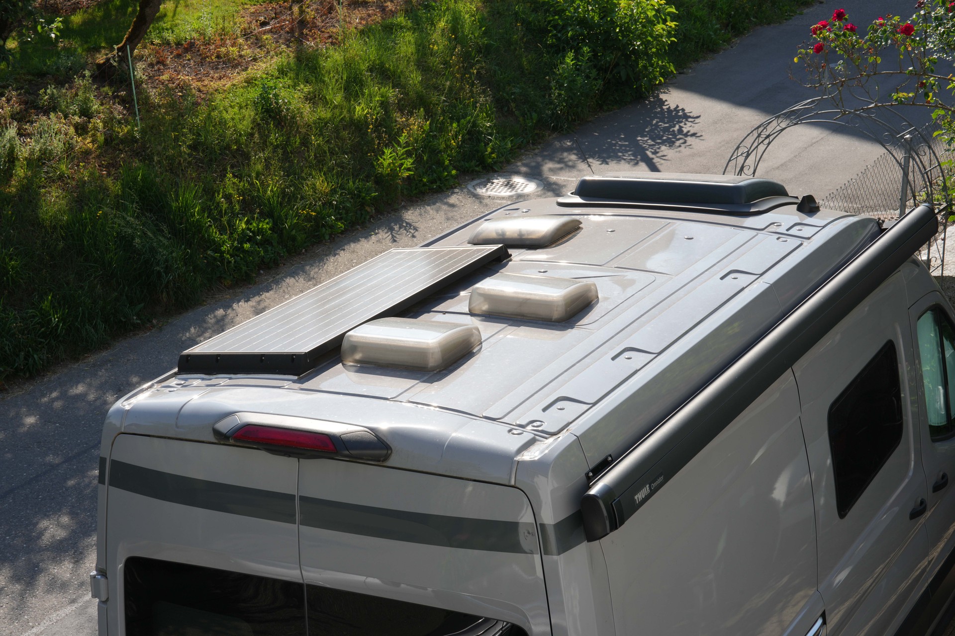 FORD LMC Innovan 590-image-1